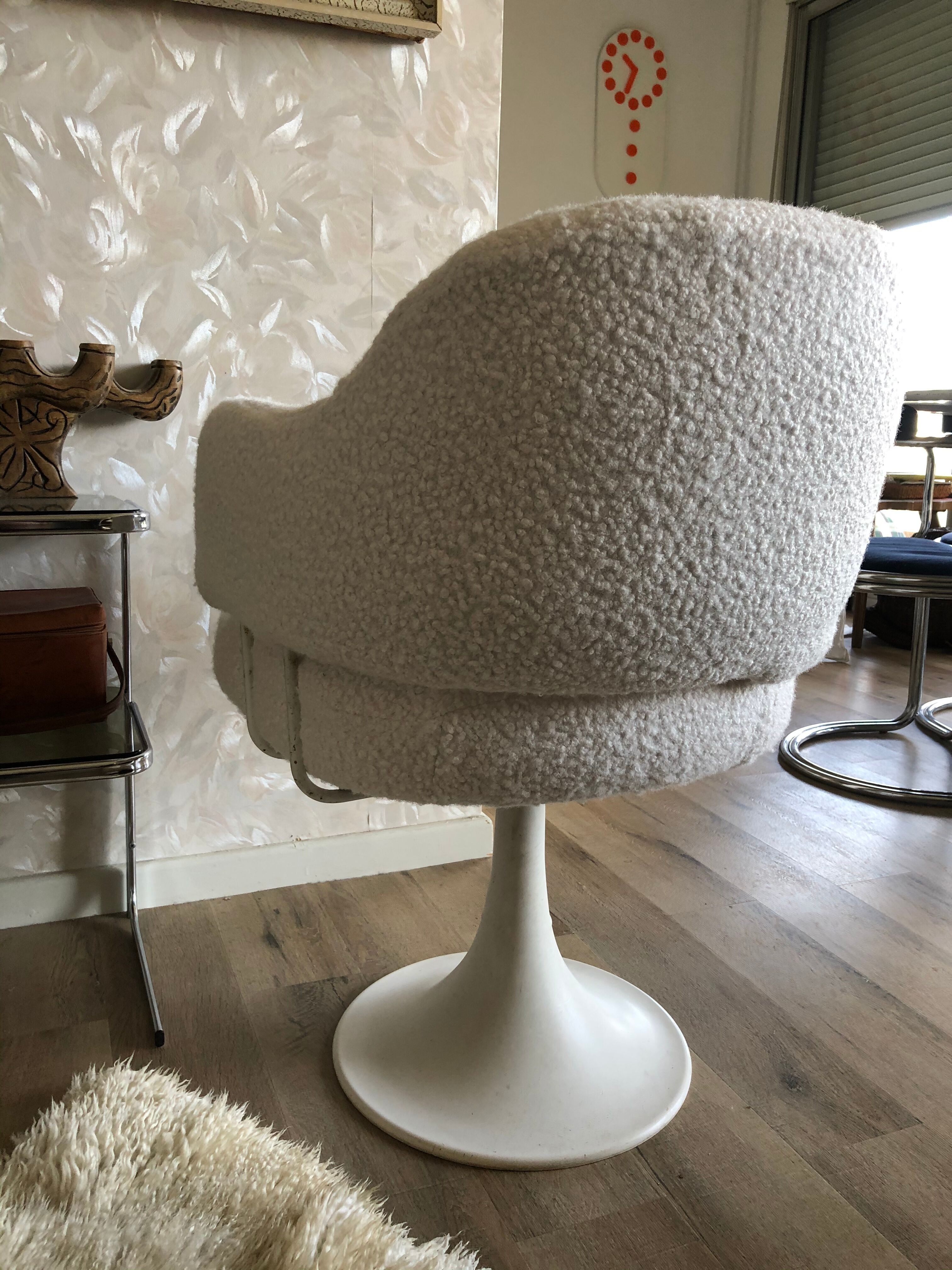 Chair 1970s tulip foot