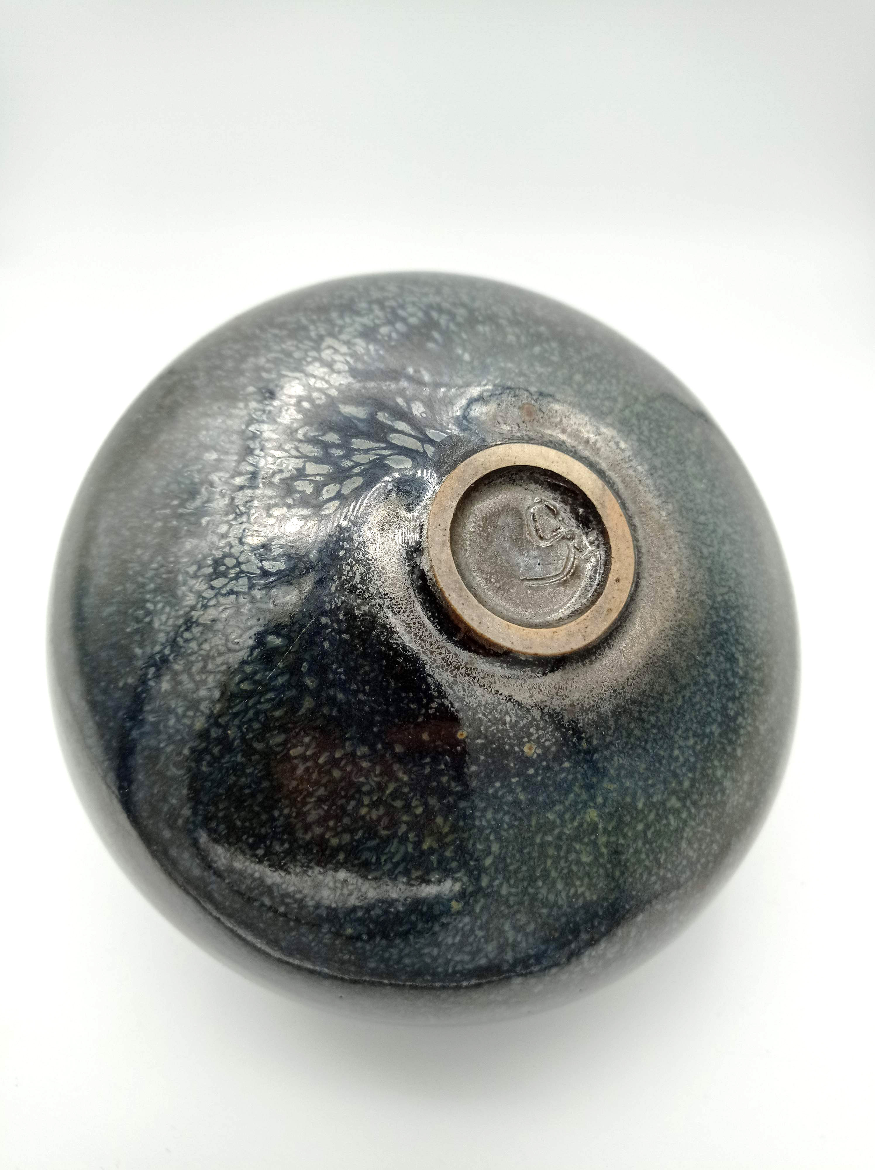 Vase signed ben lisa rené