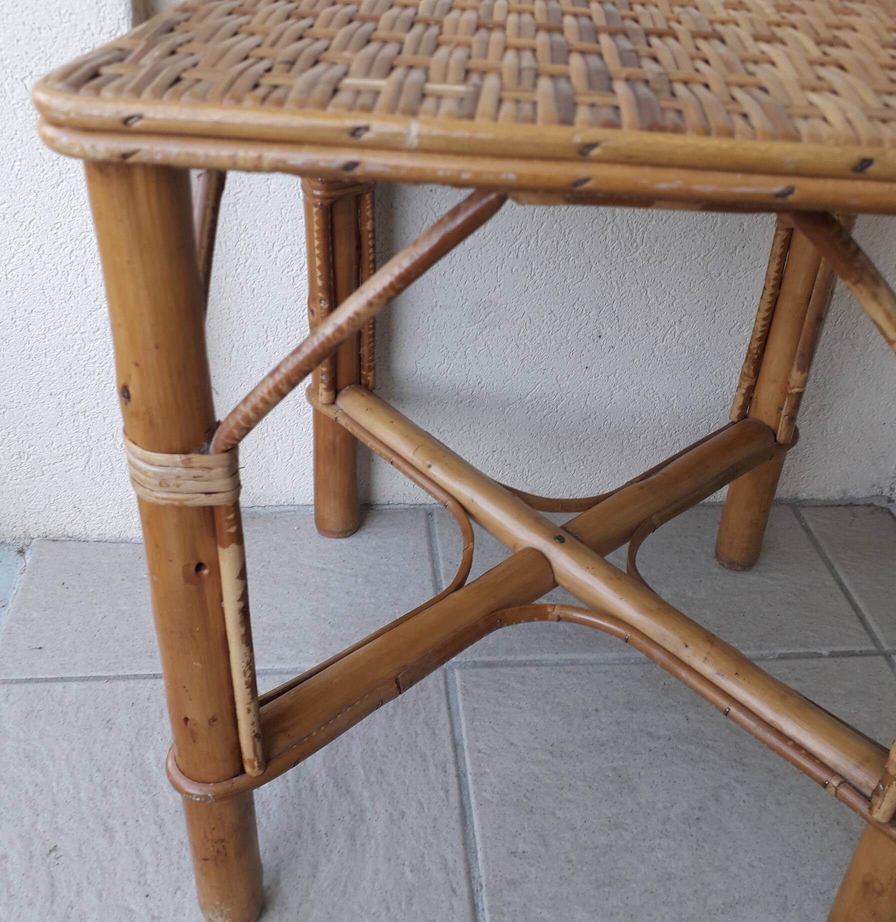 2 tables basses en rotin