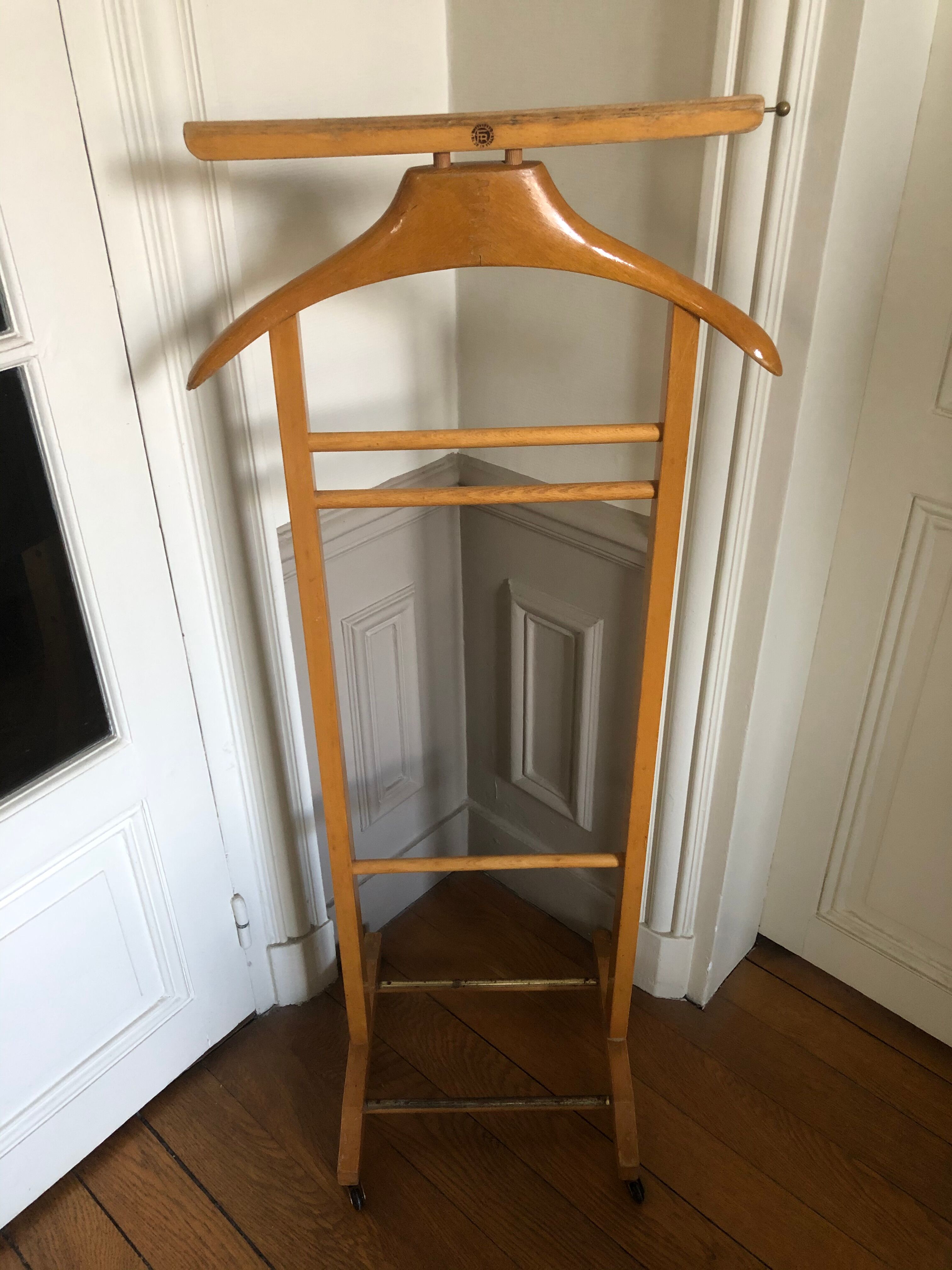 Valet de chambre italien FR