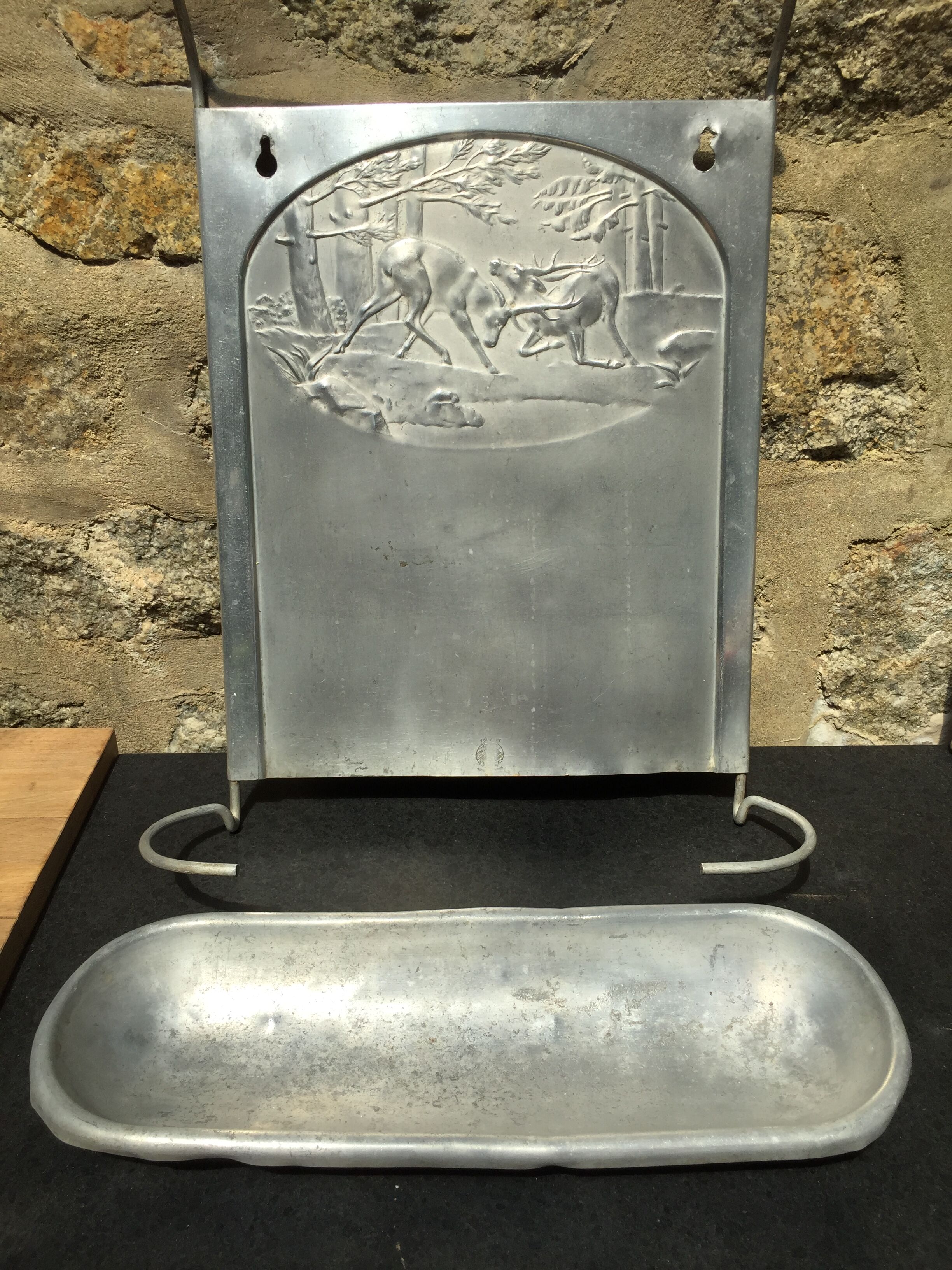 Aluminum couttoir or kitchen utensil holder