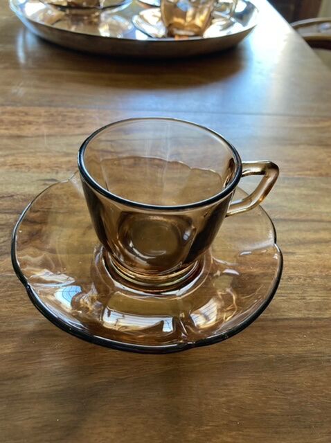 Lot of smoked glass coffee cups "flowers"