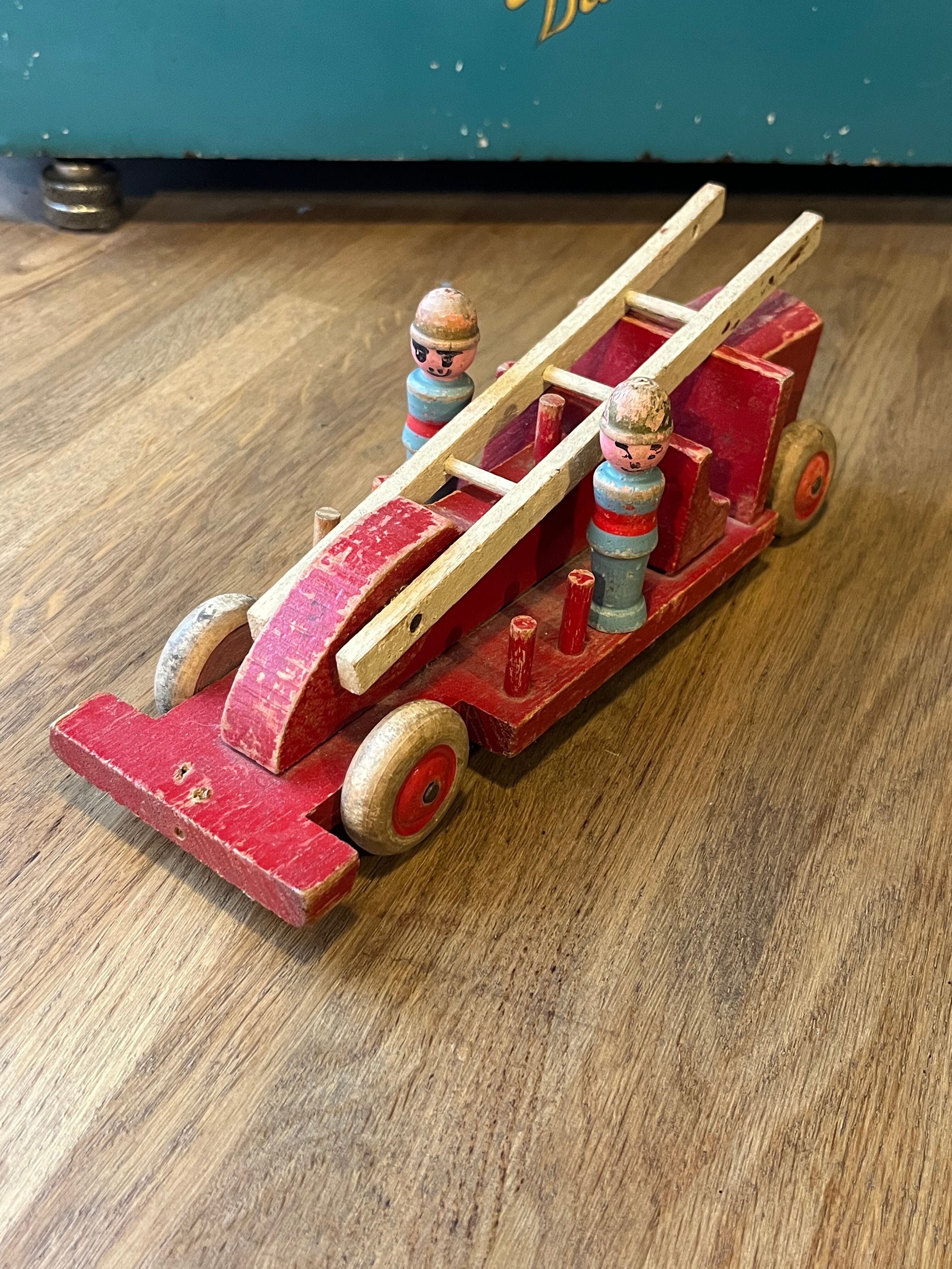 Former fire bowling truck