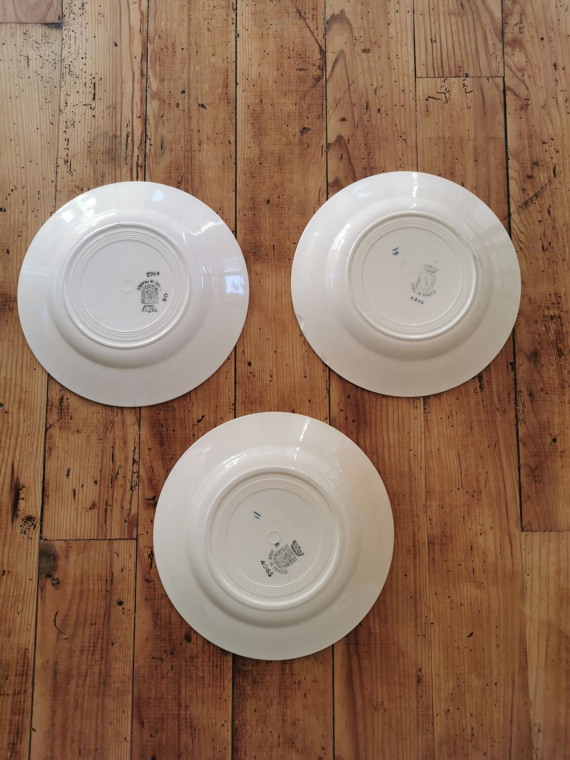 Old St Amand flat plates, blue roses