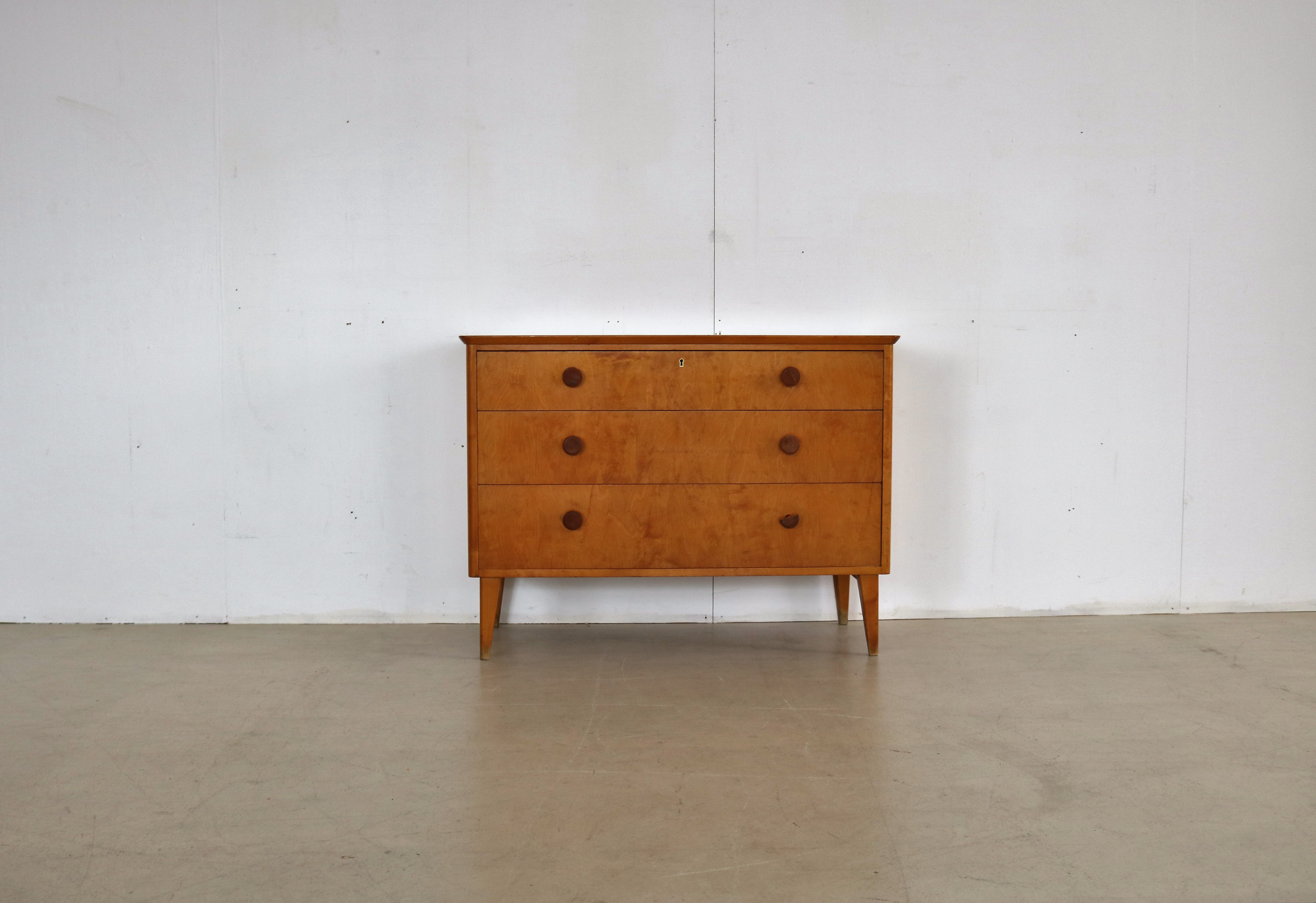 Vintage chest of drawers
