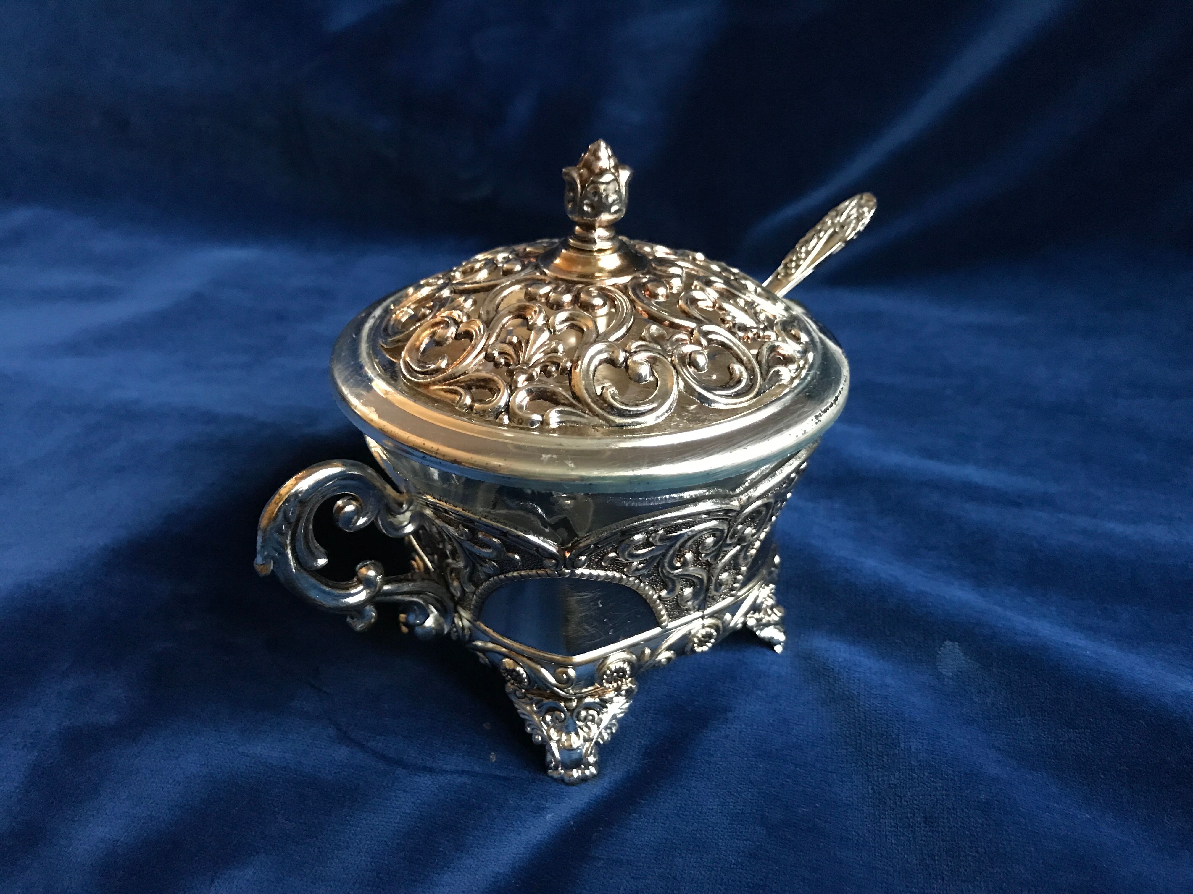 Silver metal sugar box