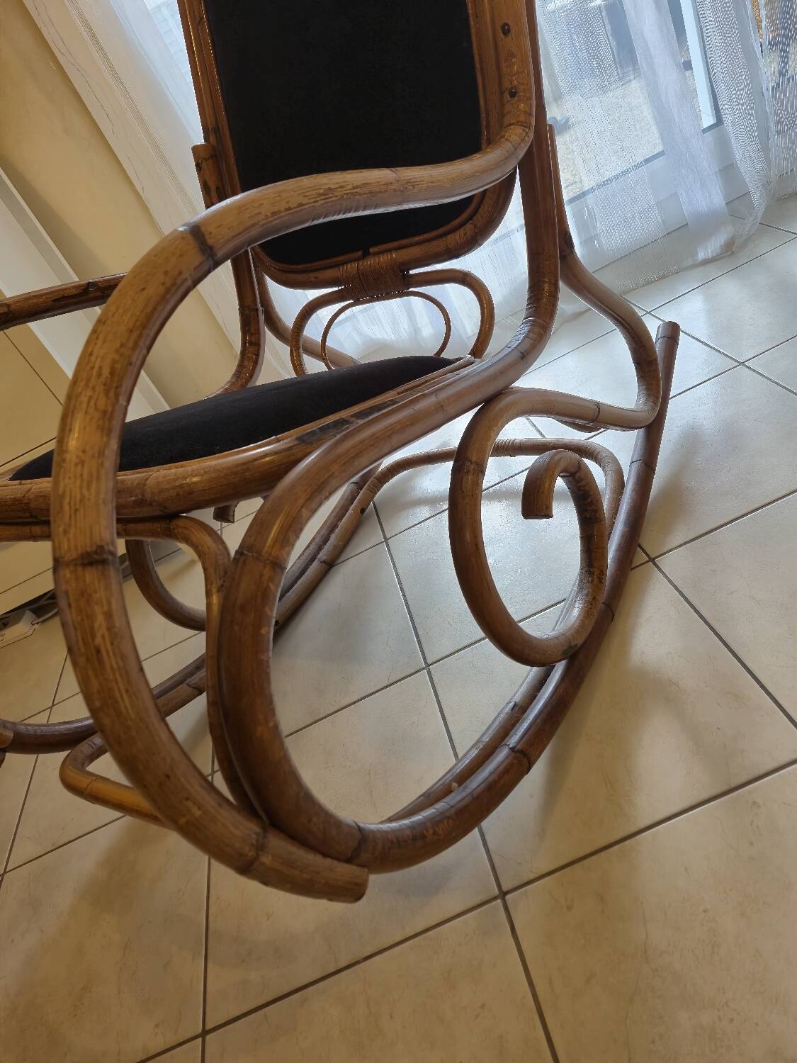 Rocking chair