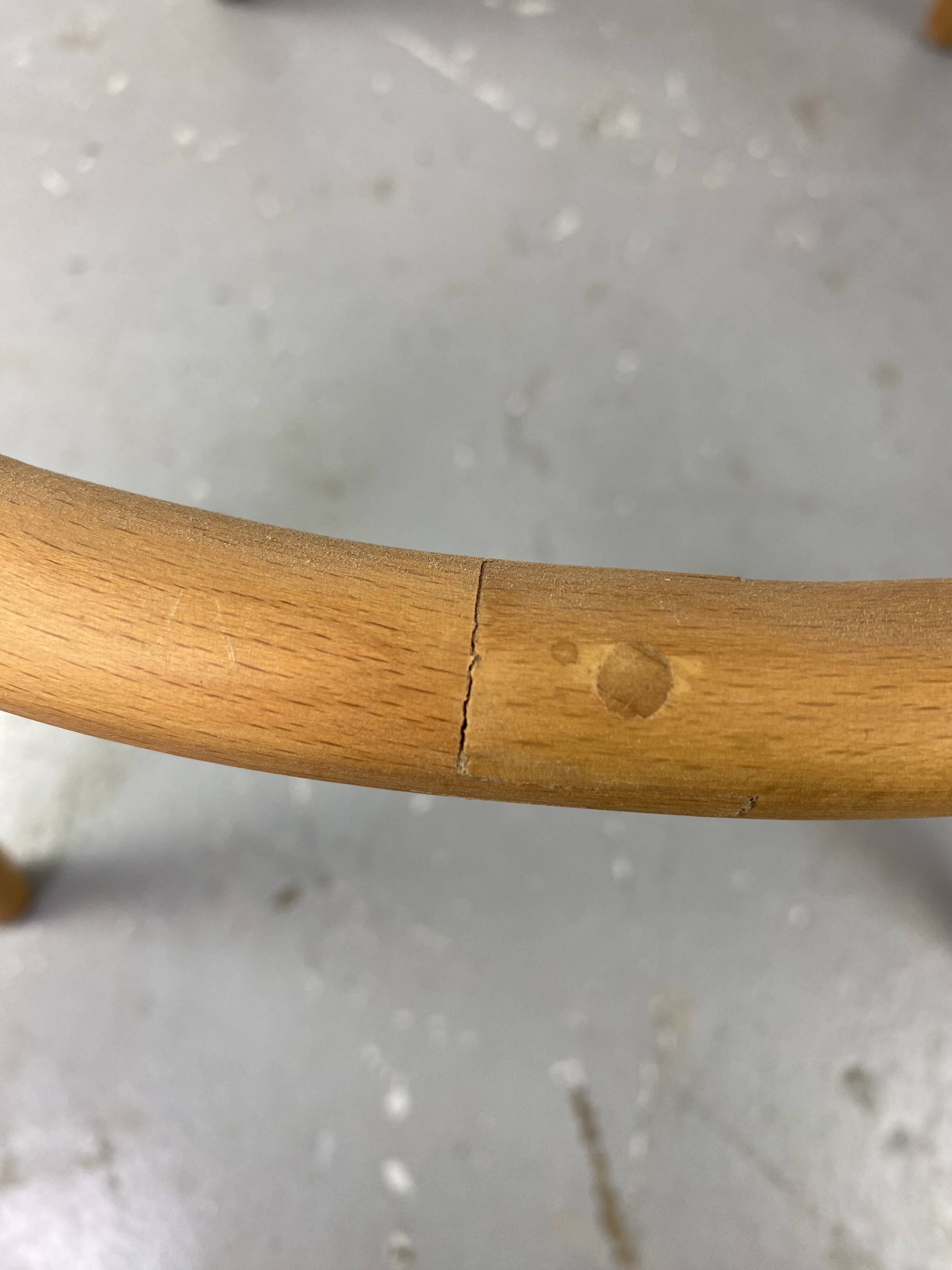 1018 Thonet armchair