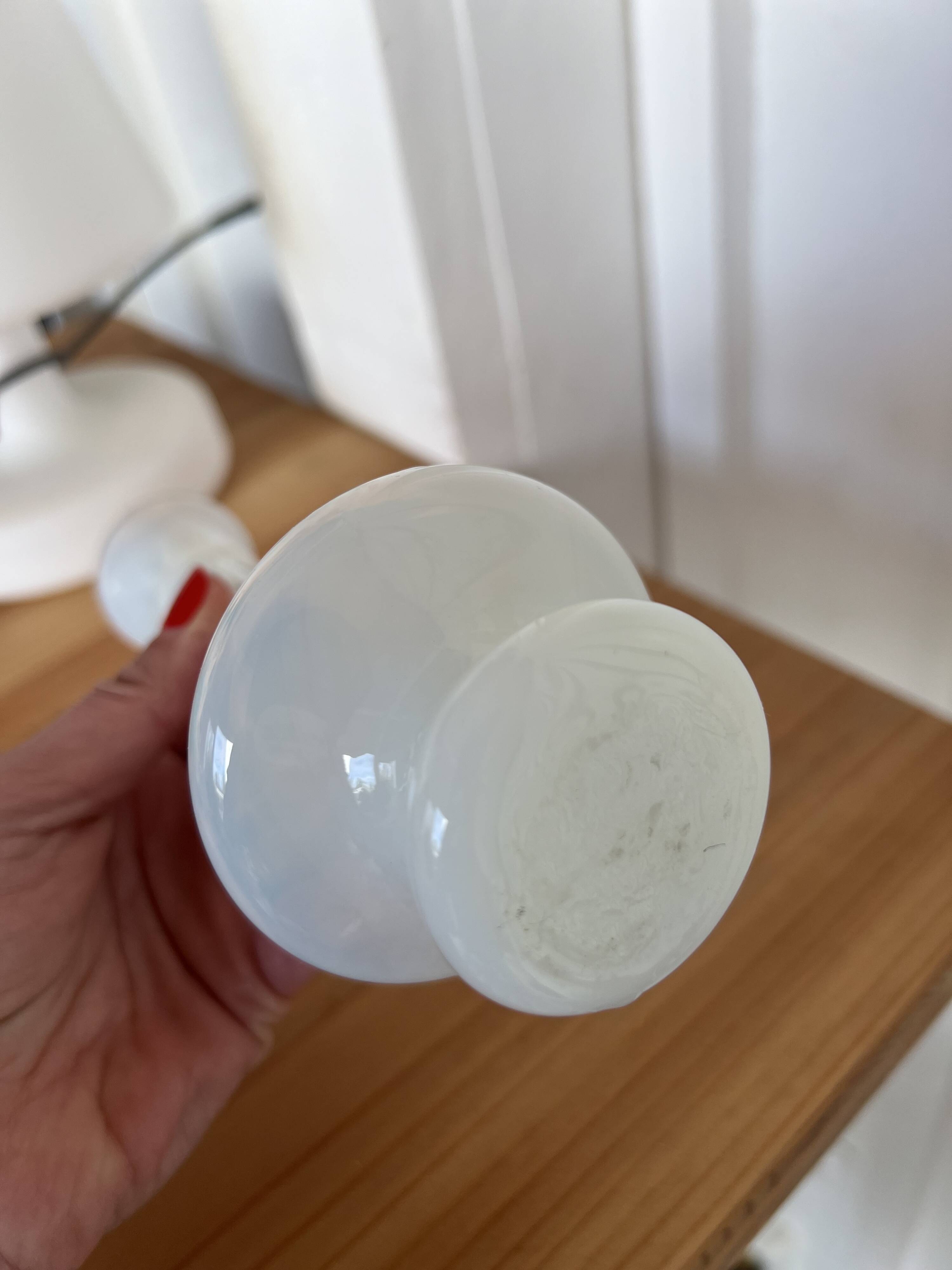 Vintage opaline soliflore