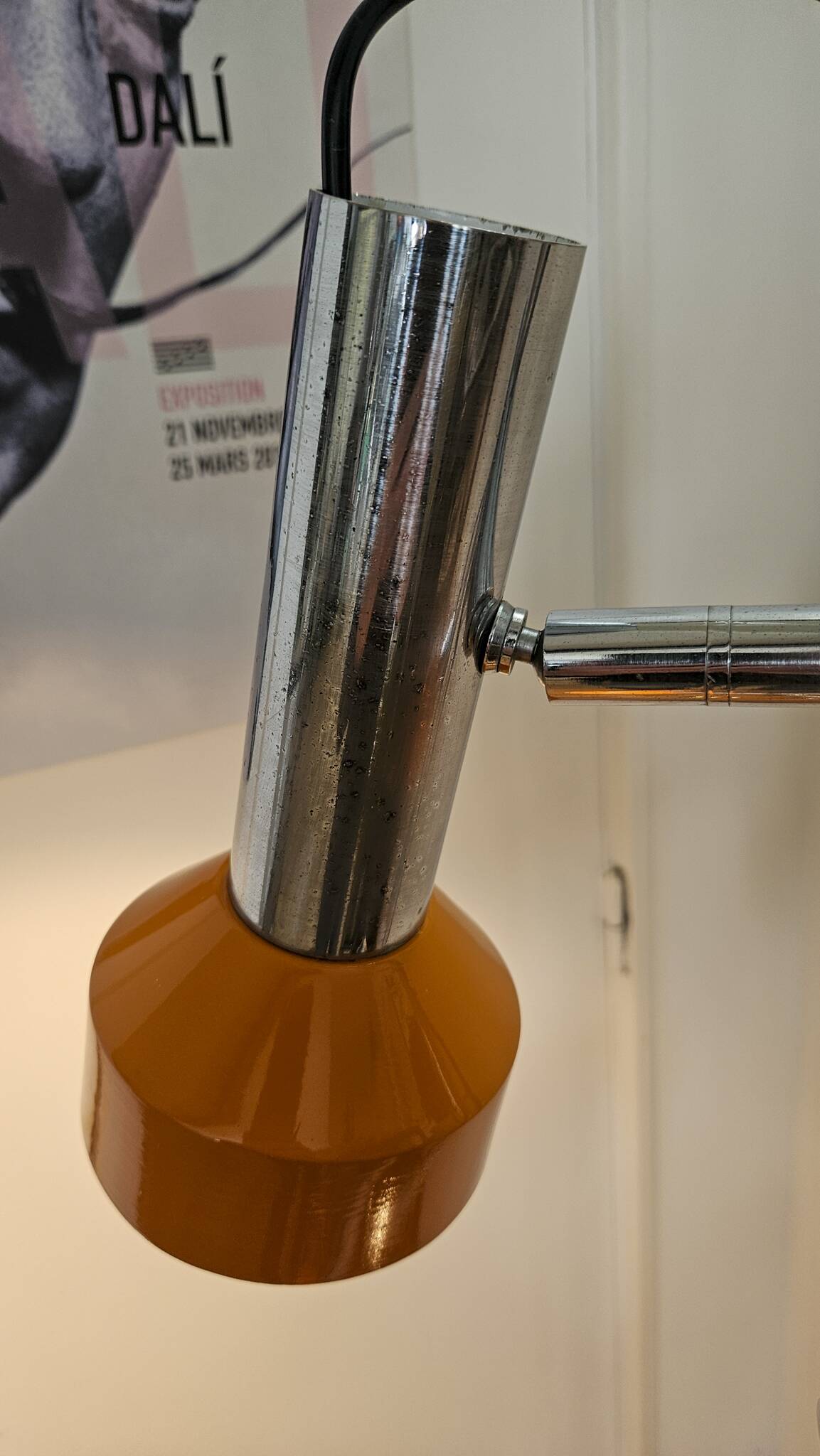 Vintage 1970s floor lamp with 3 spots, chrome and orange.