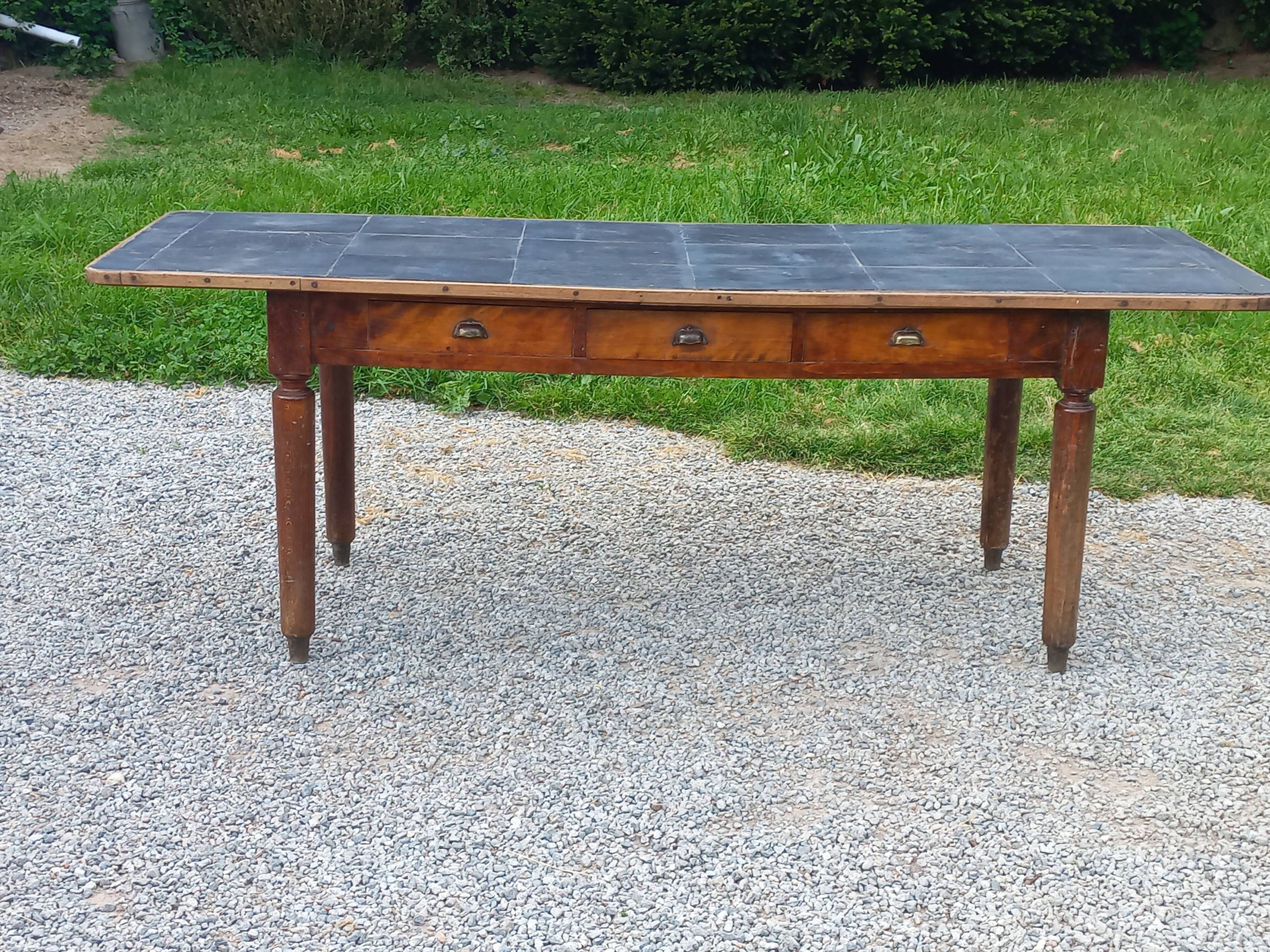 Farmhouse table, late 19th/early 20th century, 6 drawers, slate top 2