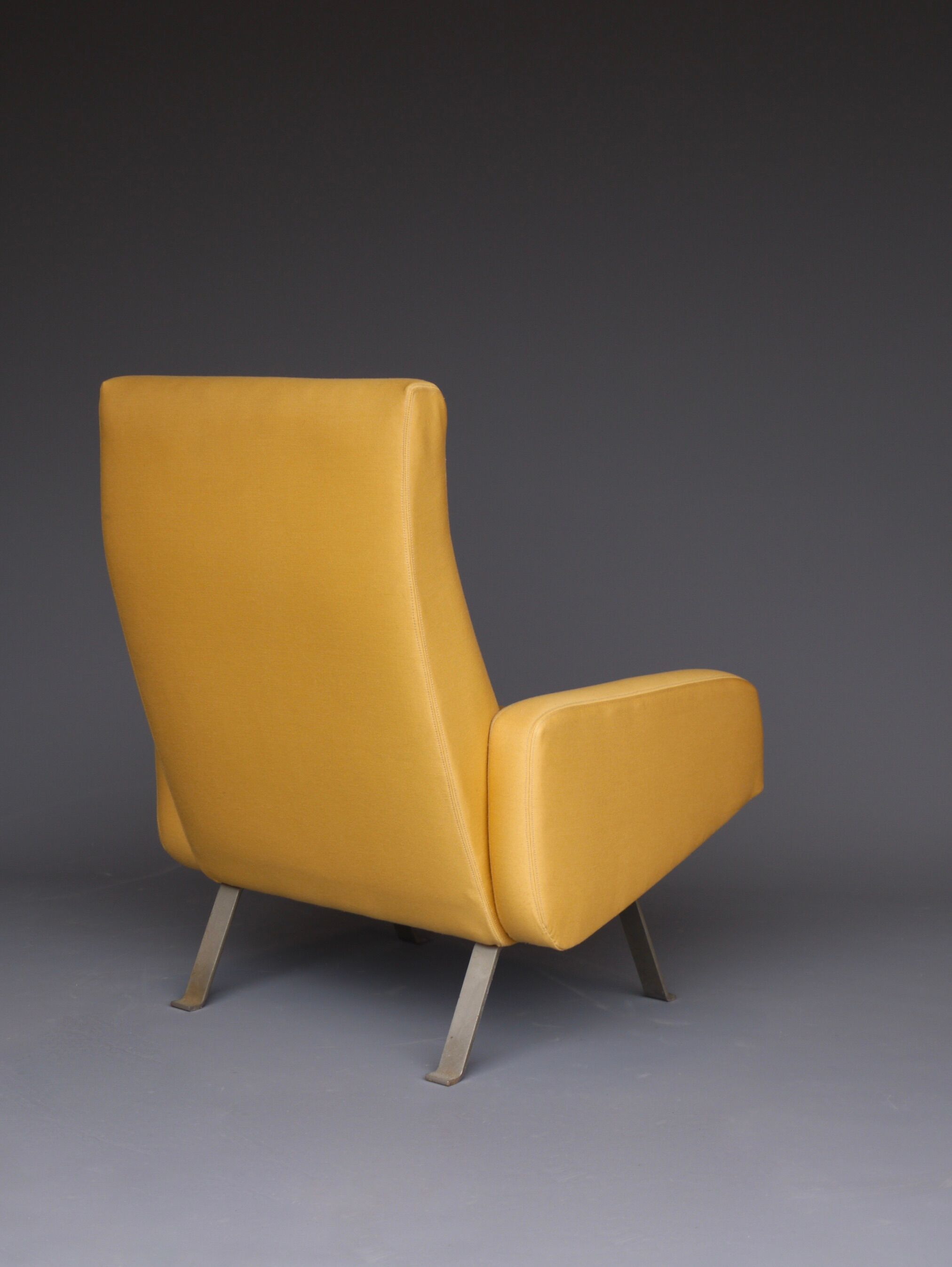 Lounge chair by Joseph-André Motte for Artifort. 1950s