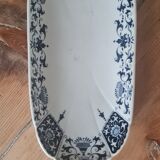 Serving dish in iron earth