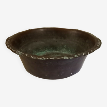 Old copper basin, stamped L.Roussange, Saint-Junien