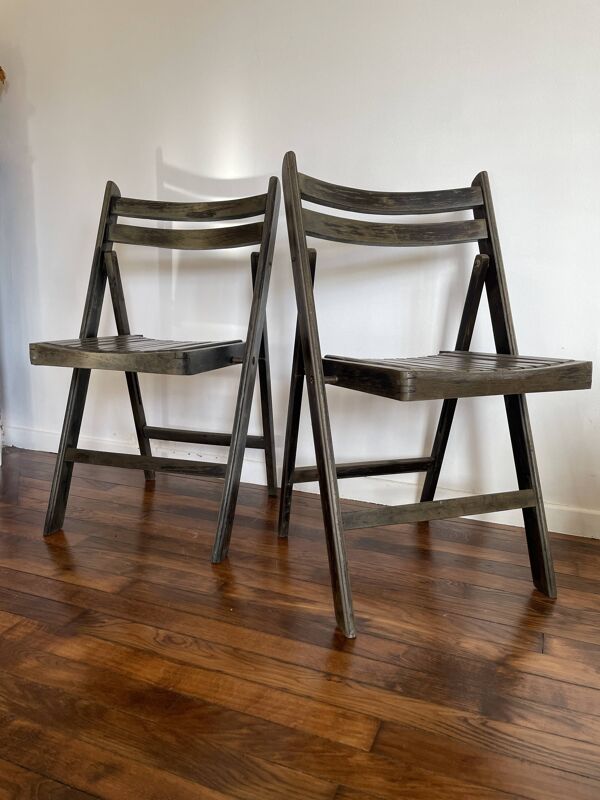 Lot de 2 chaises pliantes anciennes