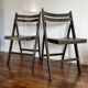 Lot de 2 chaises pliantes anciennes