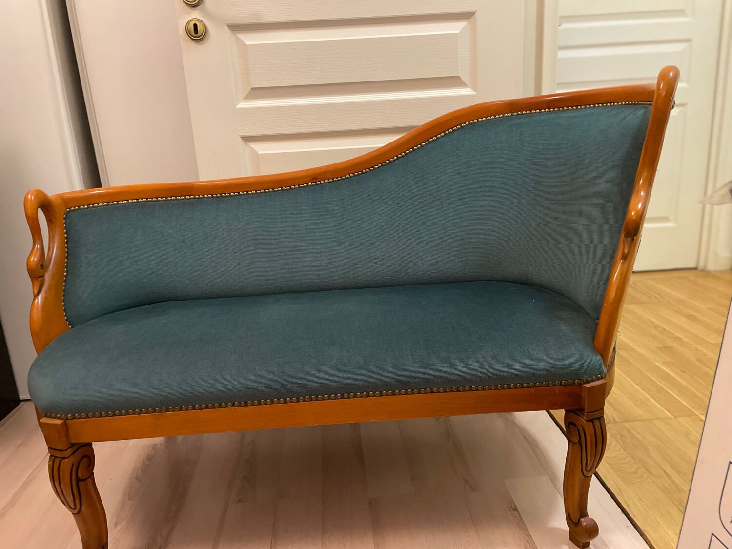 Méridienne à col de cygne