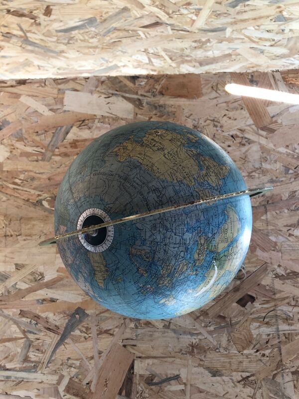 Ancienne mappemonde globe terrestre verre 1963