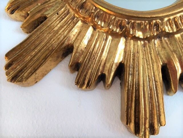 Sun mirror gilded wood with gold leaf, 42 cm