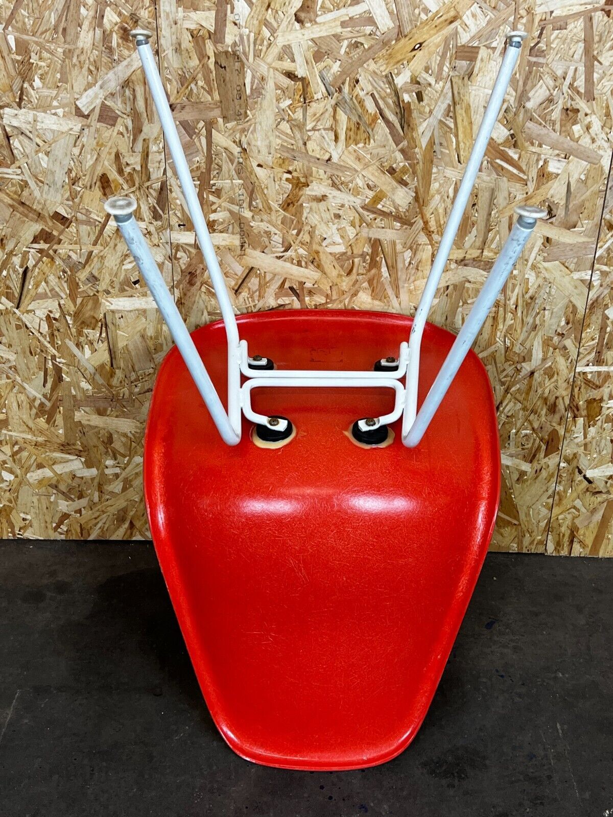 1960's fiberglass chair DSX Charles & Ray Eames Herman Miller