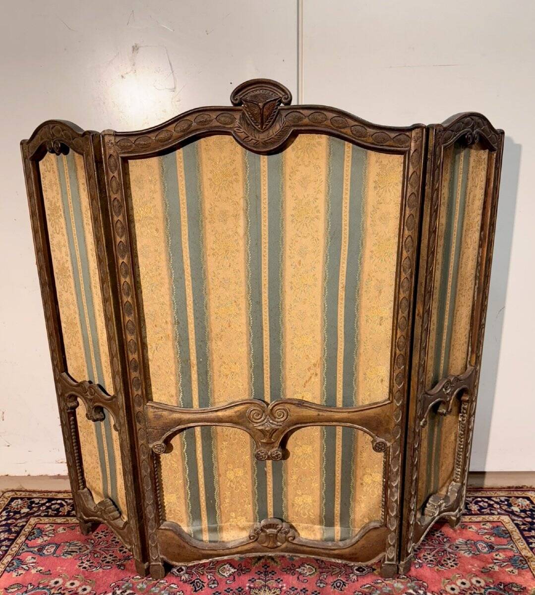 Paravent style Louis XV a 3 feuilles