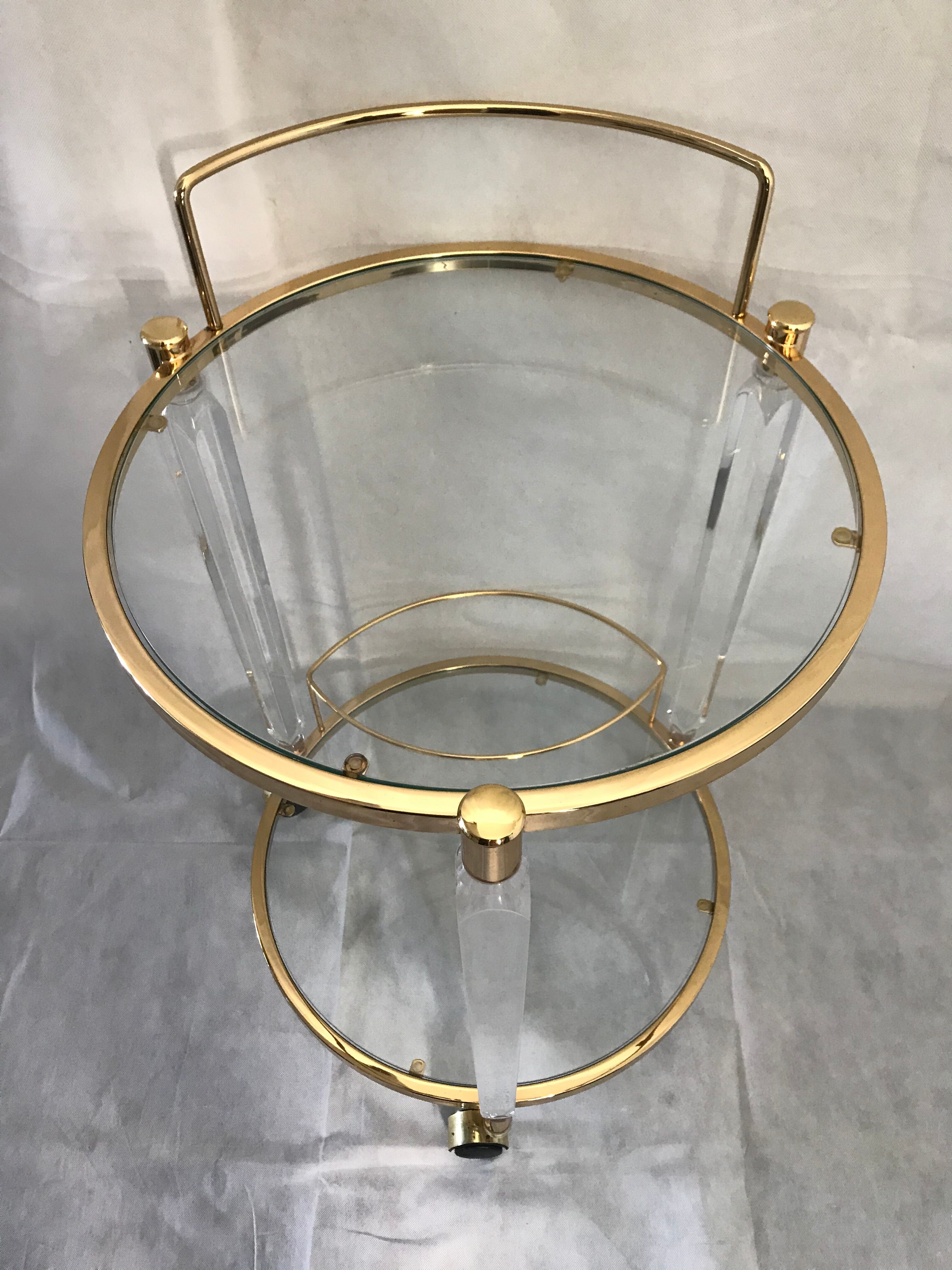 Rolling trolley in altuglas brass and glass