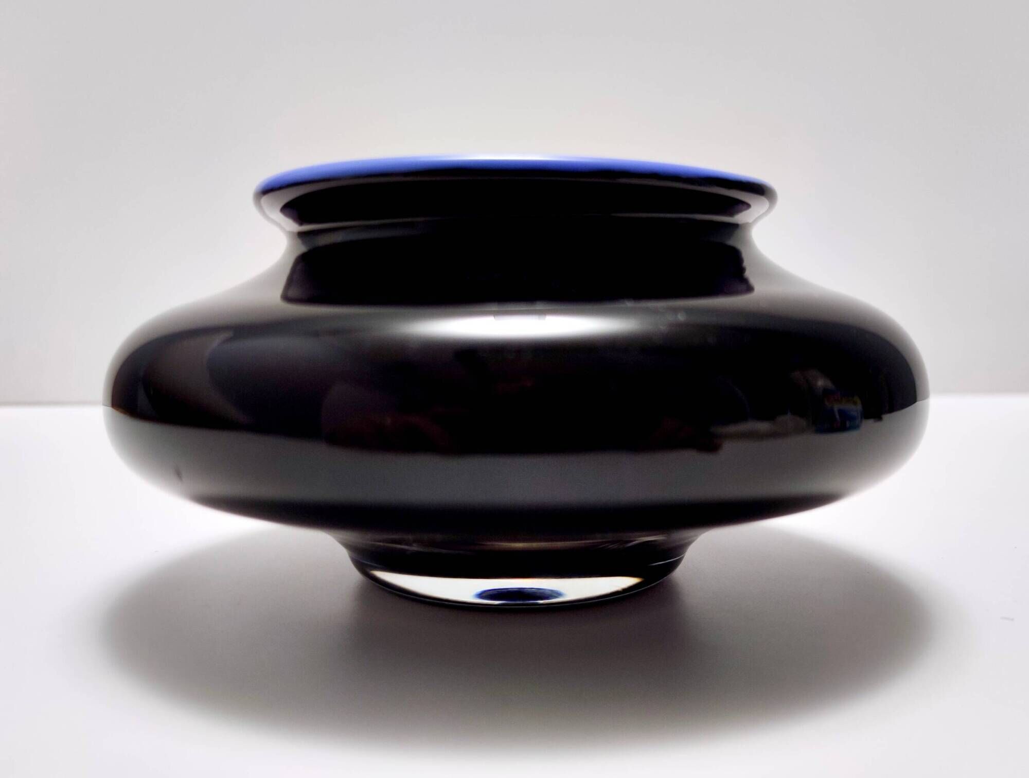 Postmodern Iridescent Black and Cornflower Blue Cased Glass Vase, Italy