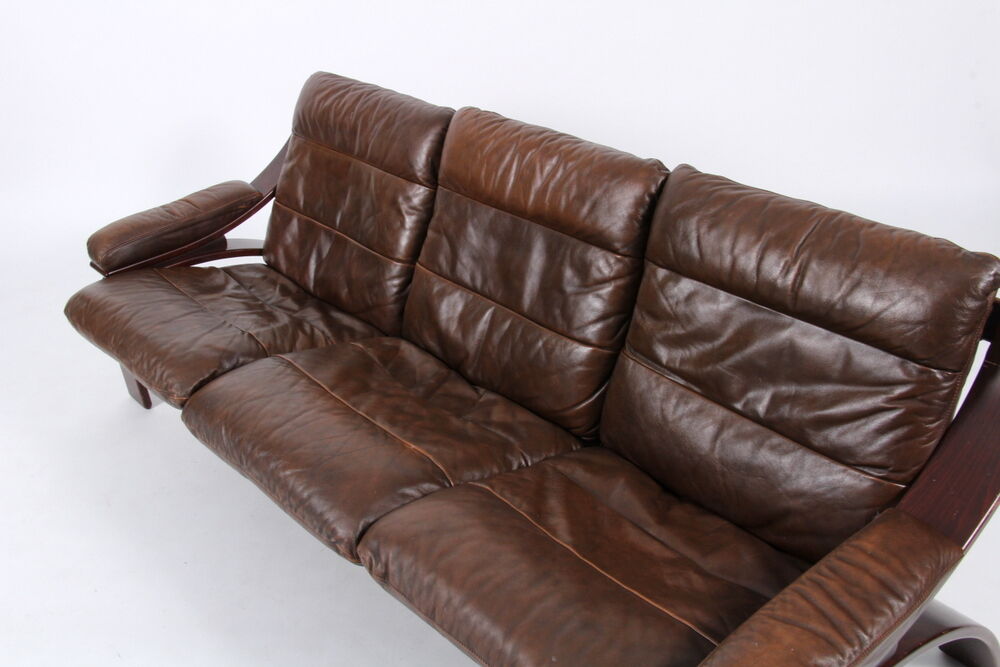 Vintage danish mid century  3 person sofa in brown leather 1970,s