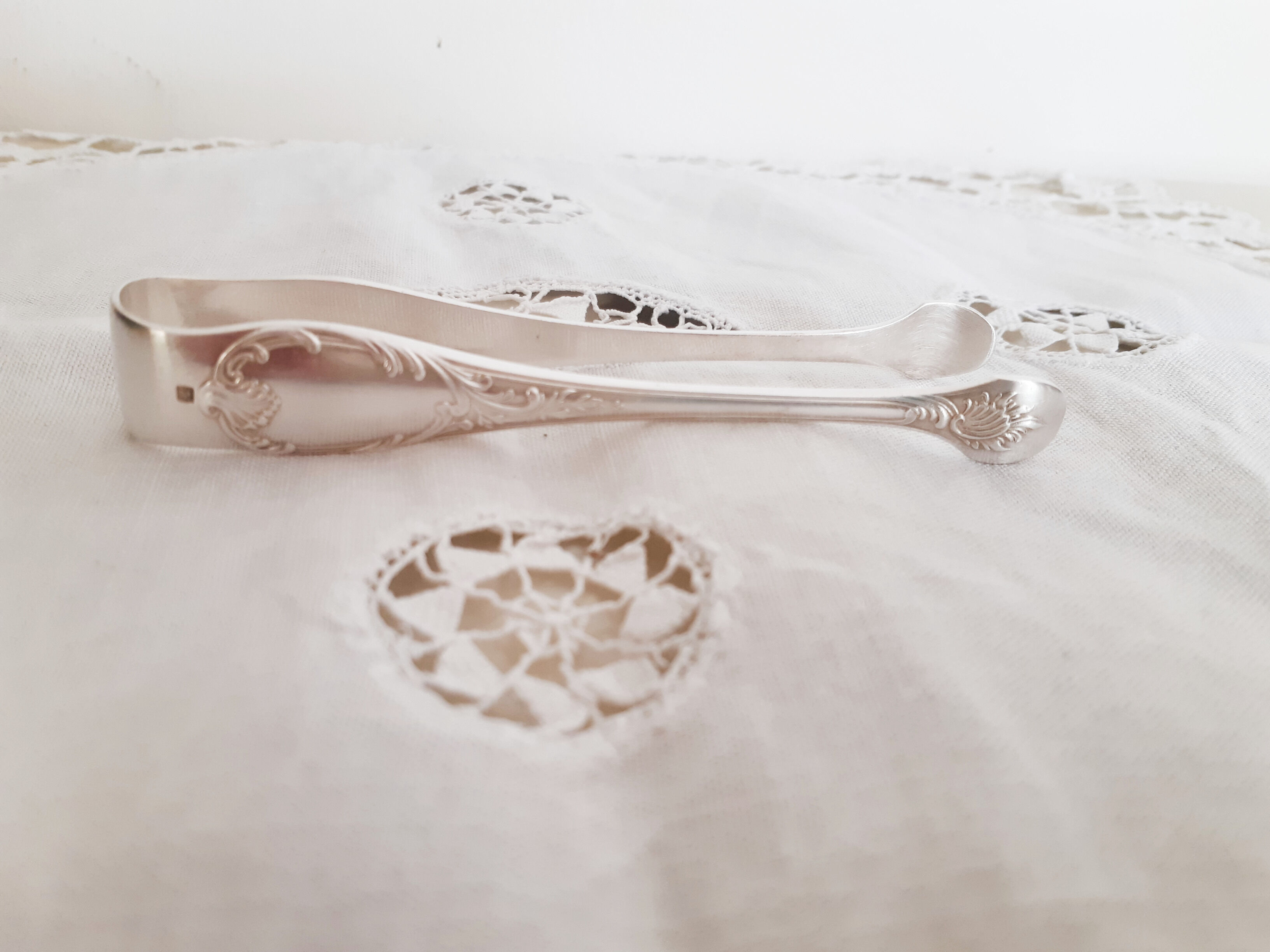 Pince à Sucre Christofle Modèle Albatros – Métal Argenté, Très Bon état