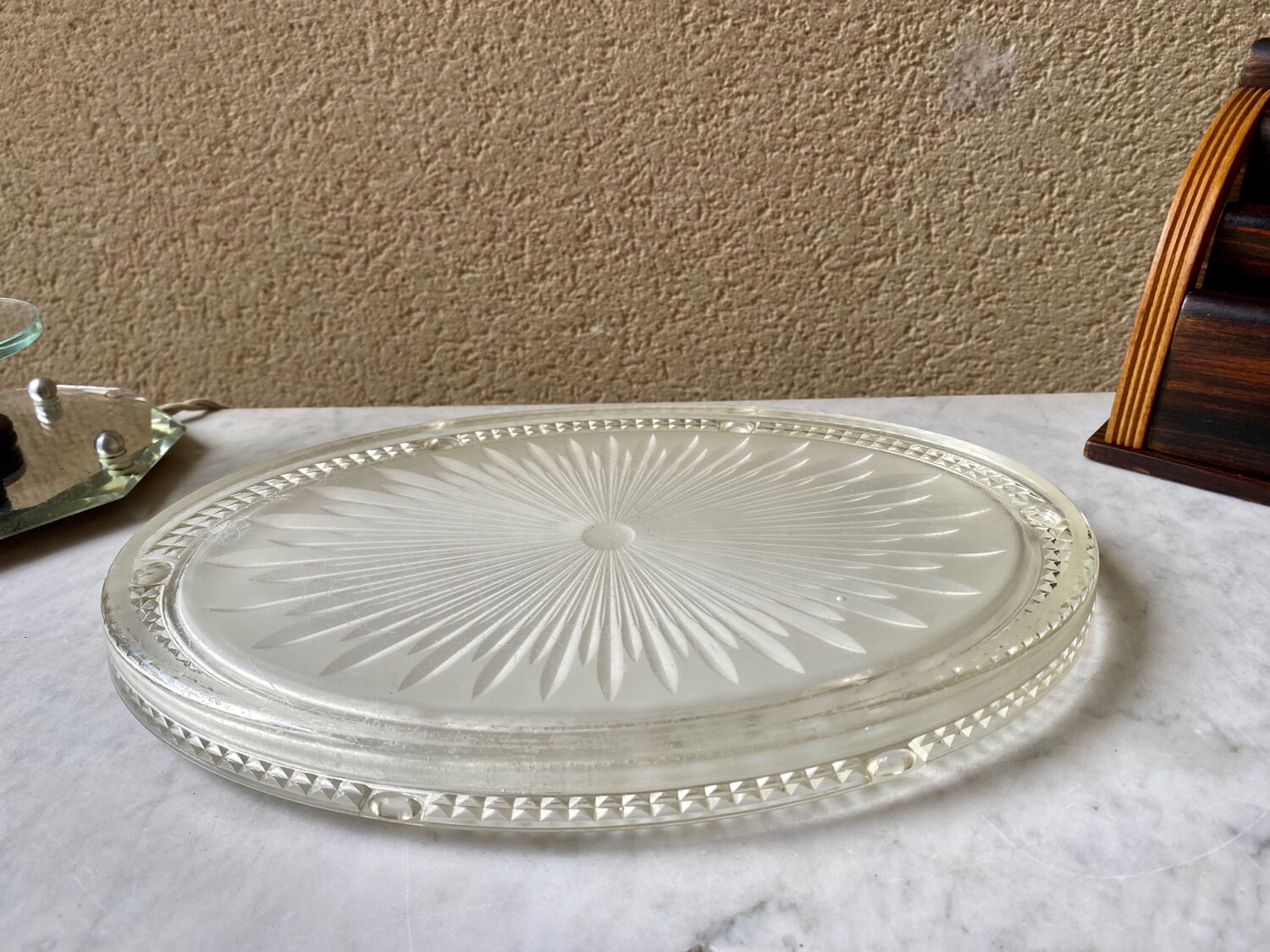 Oval pressed glass trifle art deco 1900