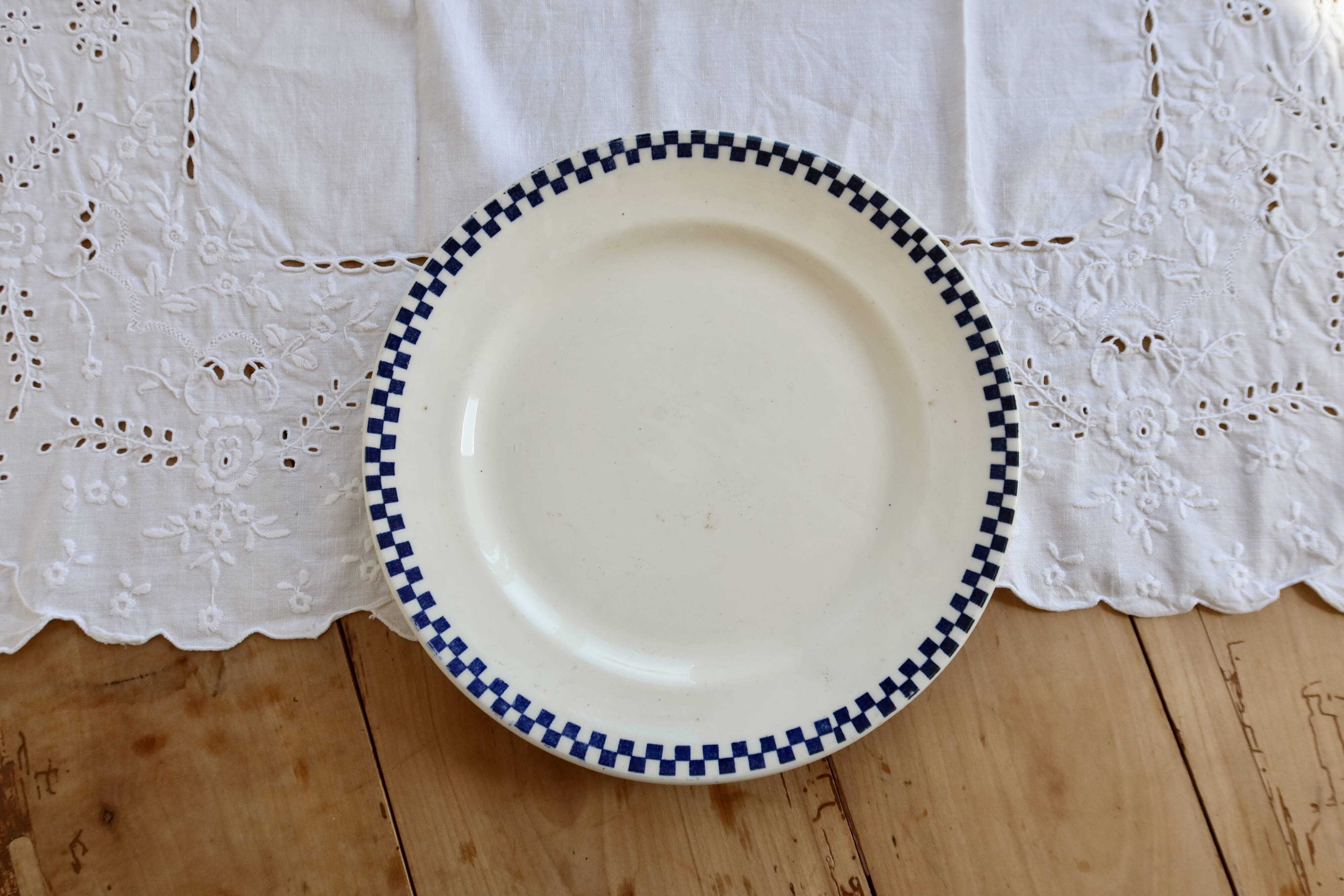 Round serving dish, old ironstone from Salins - Checkerboard pattern
