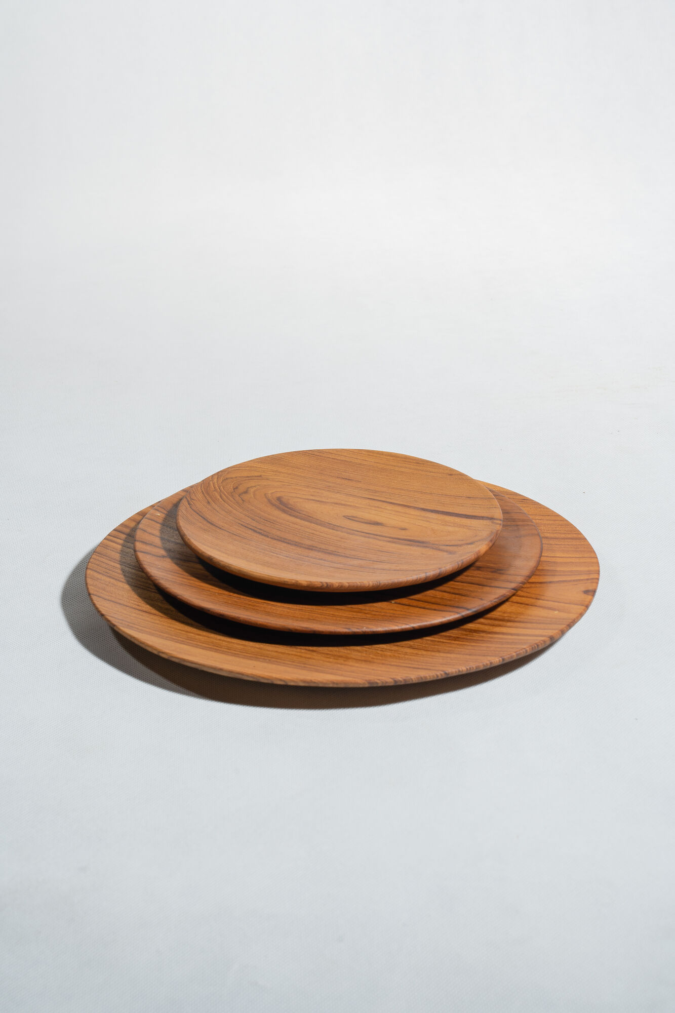 Set of 4 flat monoxyl teak trays
