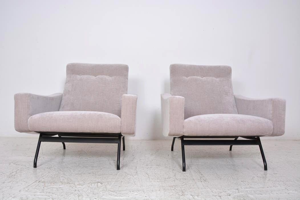 Paire de fauteuils modèle "Galion" création de Gilbert Steiner, éditions Steiner., 1955