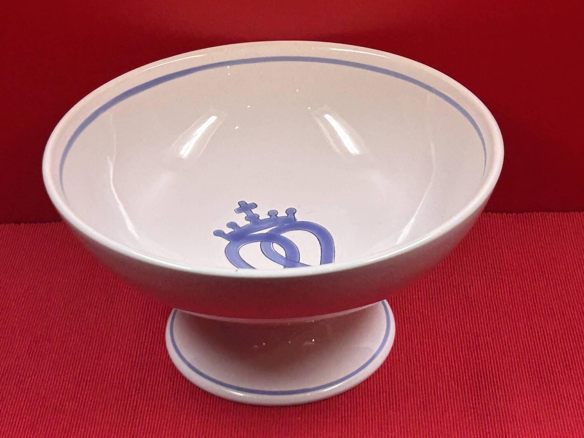 Salad bowl, bowl, stand-mounted compote dish, shower, Pornic, Vendée Heart, Chouan