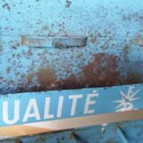 Antique display for eclor seed sachet