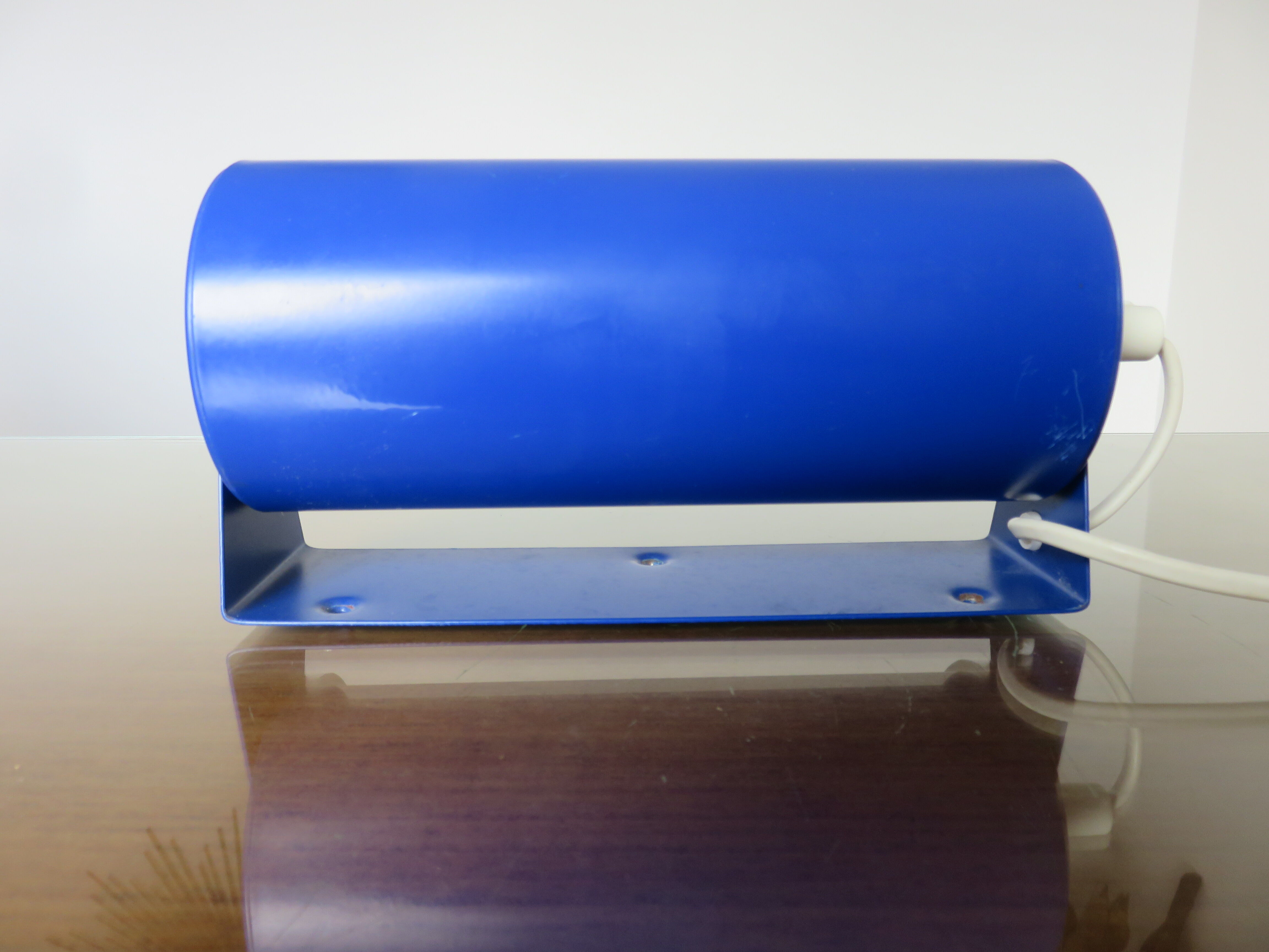 Ikea roll wall lamp model V413 in blue lacquered metal 1980