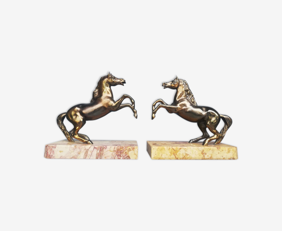 Paire de serre-livres art déco en bronze et marbre