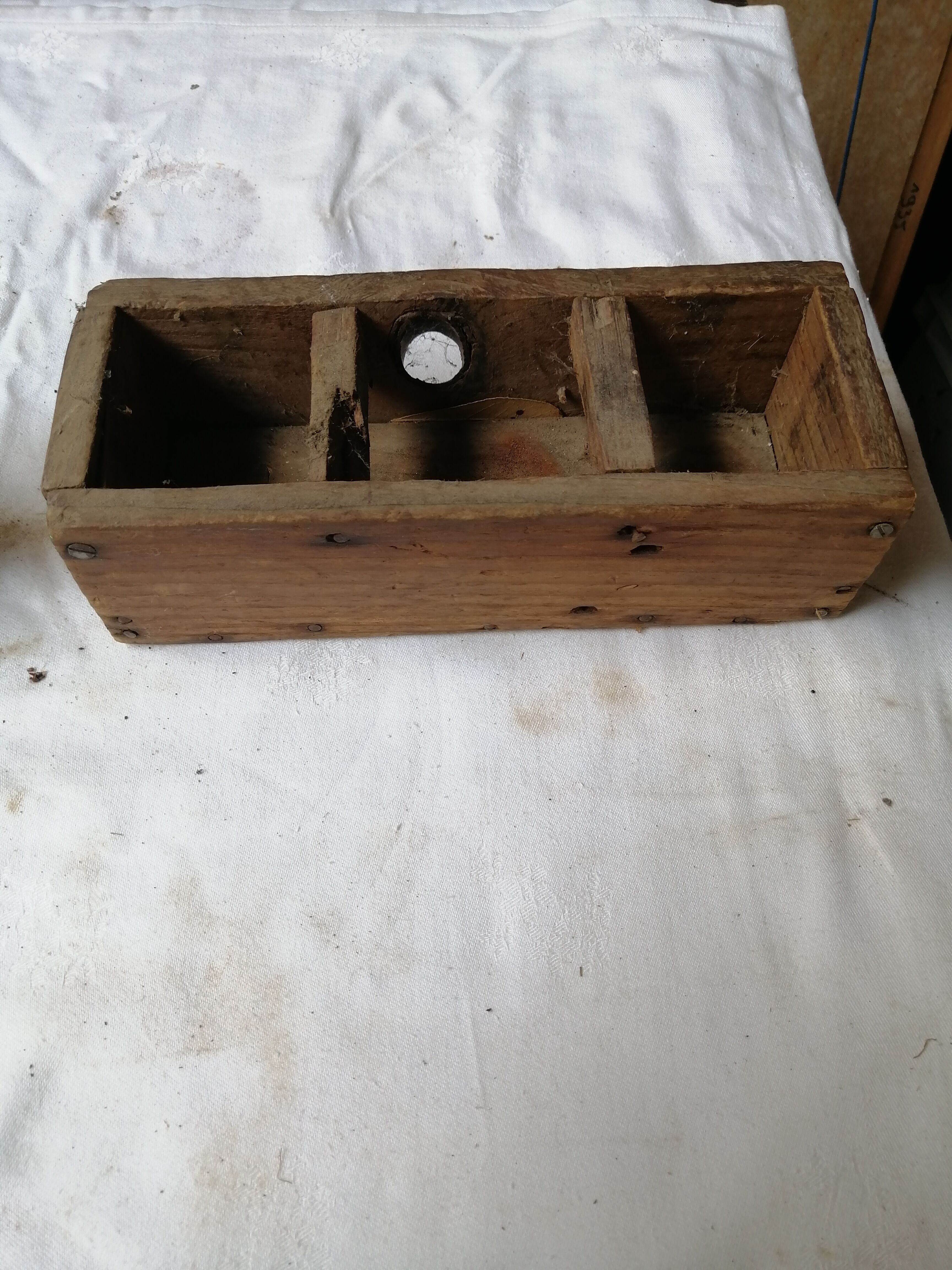 1 bcw cast iron scale weight box