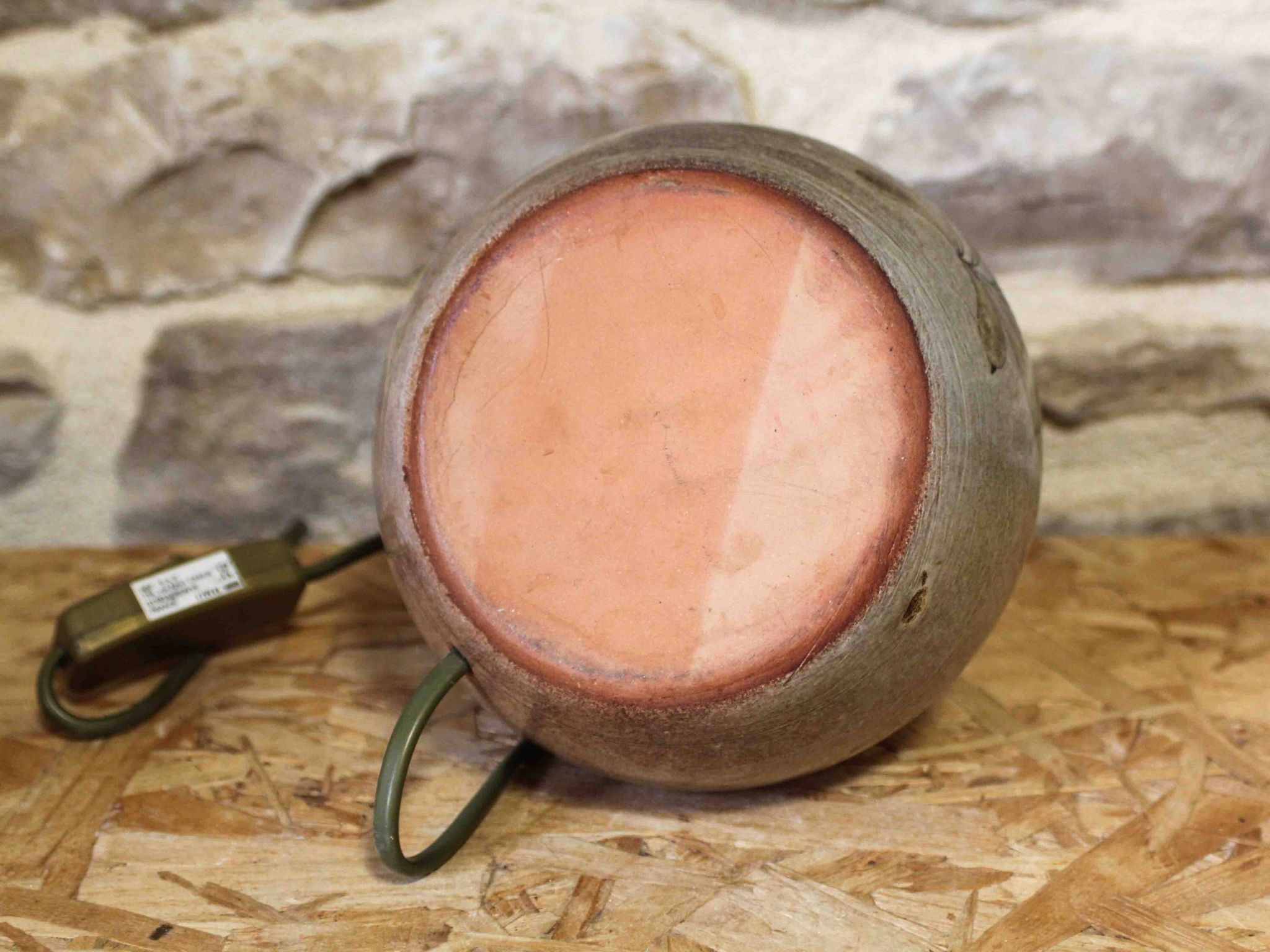 Pied de lampe en céramique à déco de fleurs