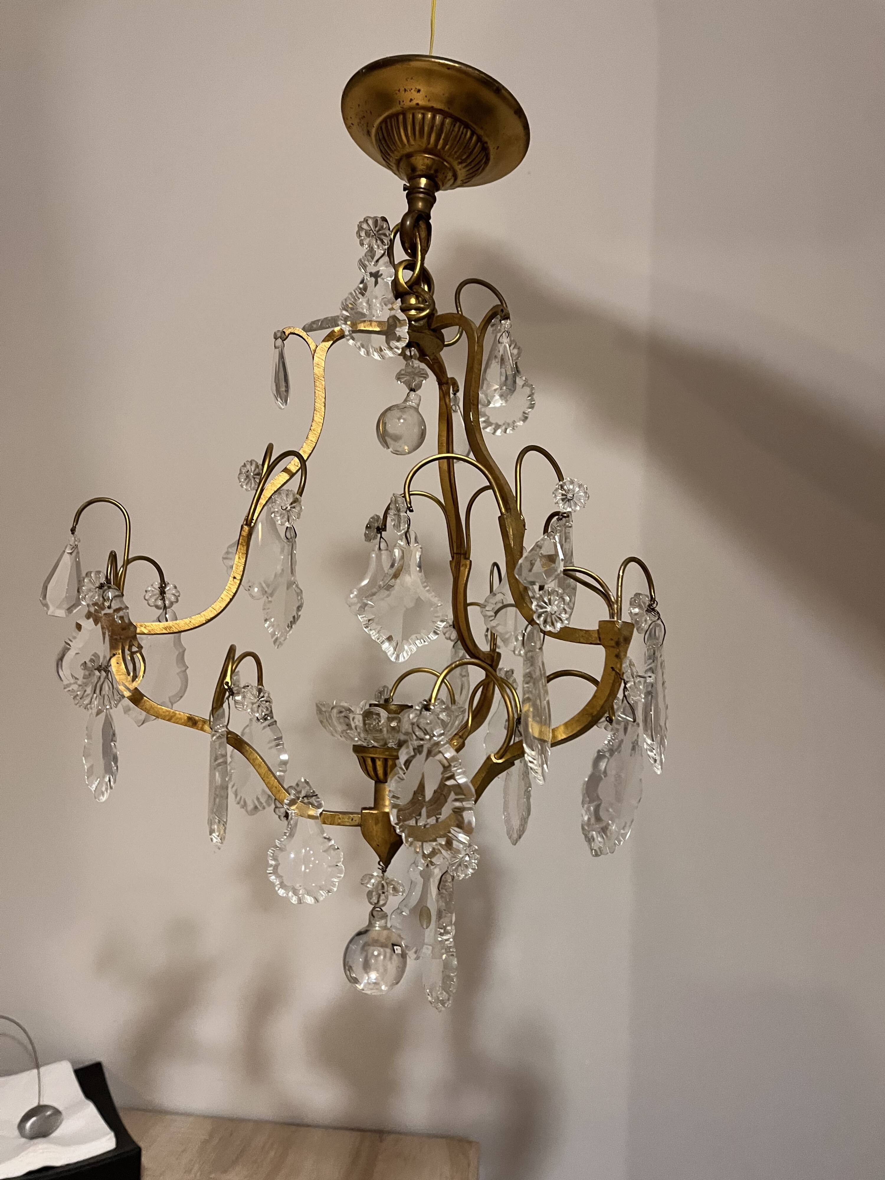 Vintage Czechoslovak brass chandelier with pendants – Bohemian crystal