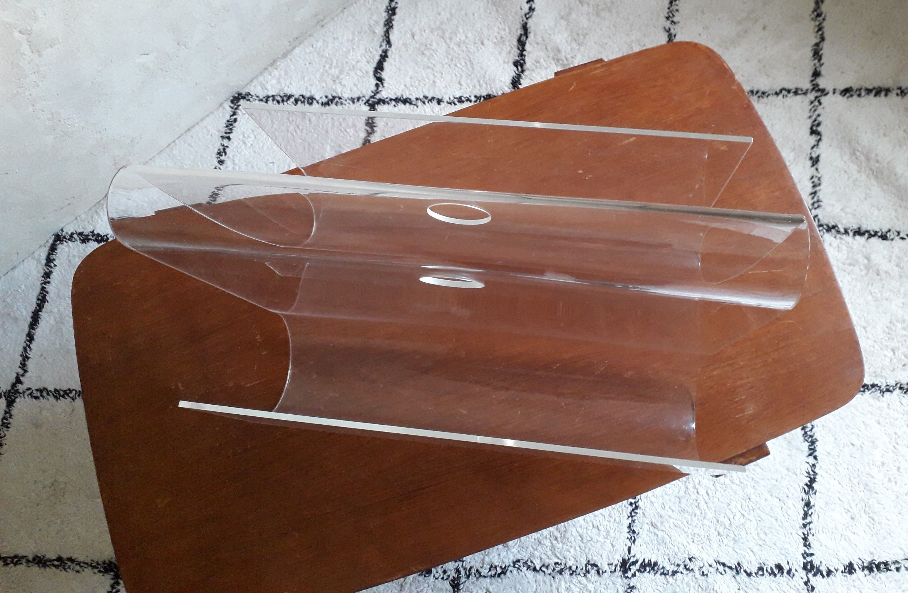 Plexiglas magazine holder