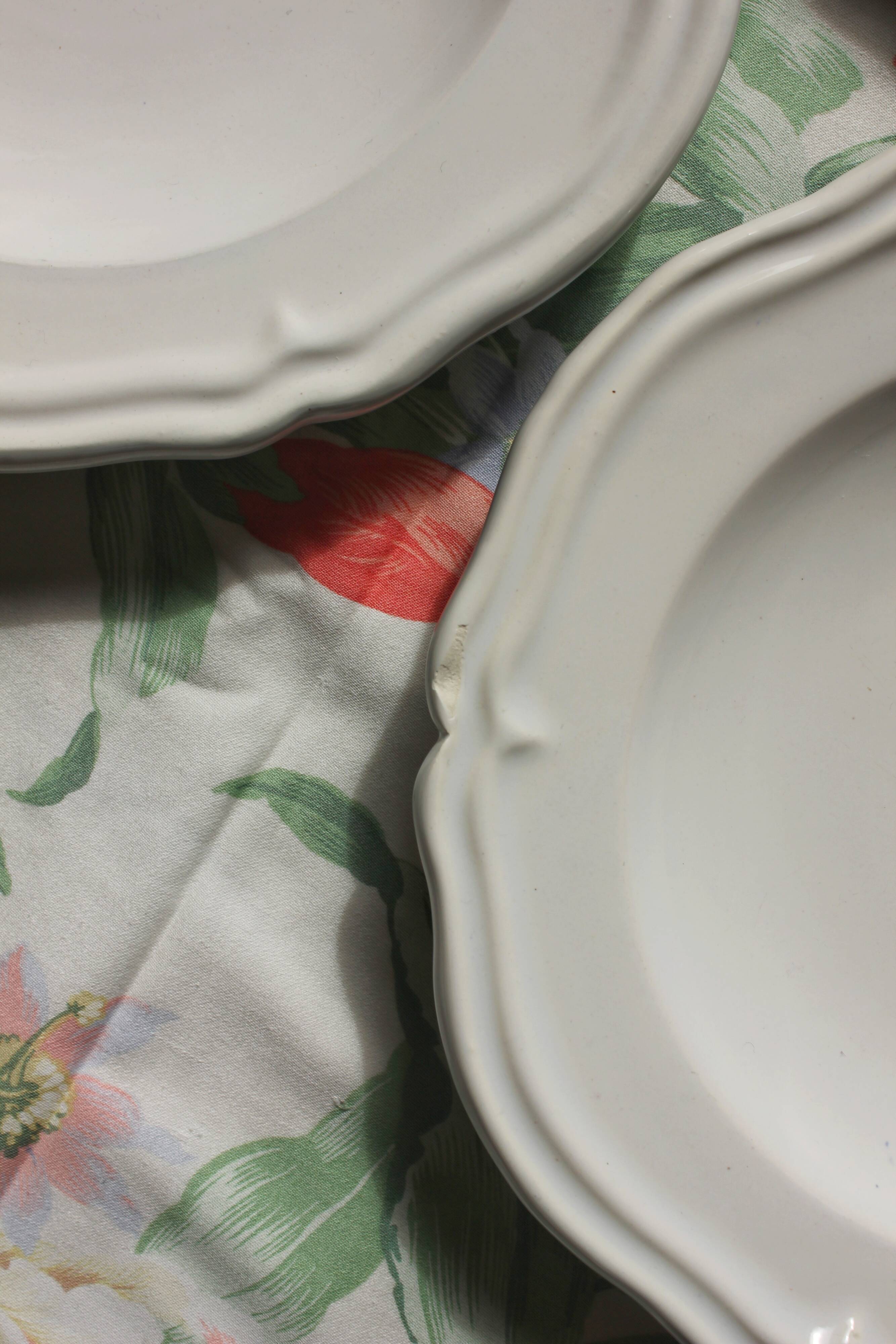 3 hollow white plates Cerenne Vallauris
