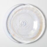 Ensemble d'assiettes en verre Kosta Boda Mine : Art scandinave par Ulrica Hydman Vallien