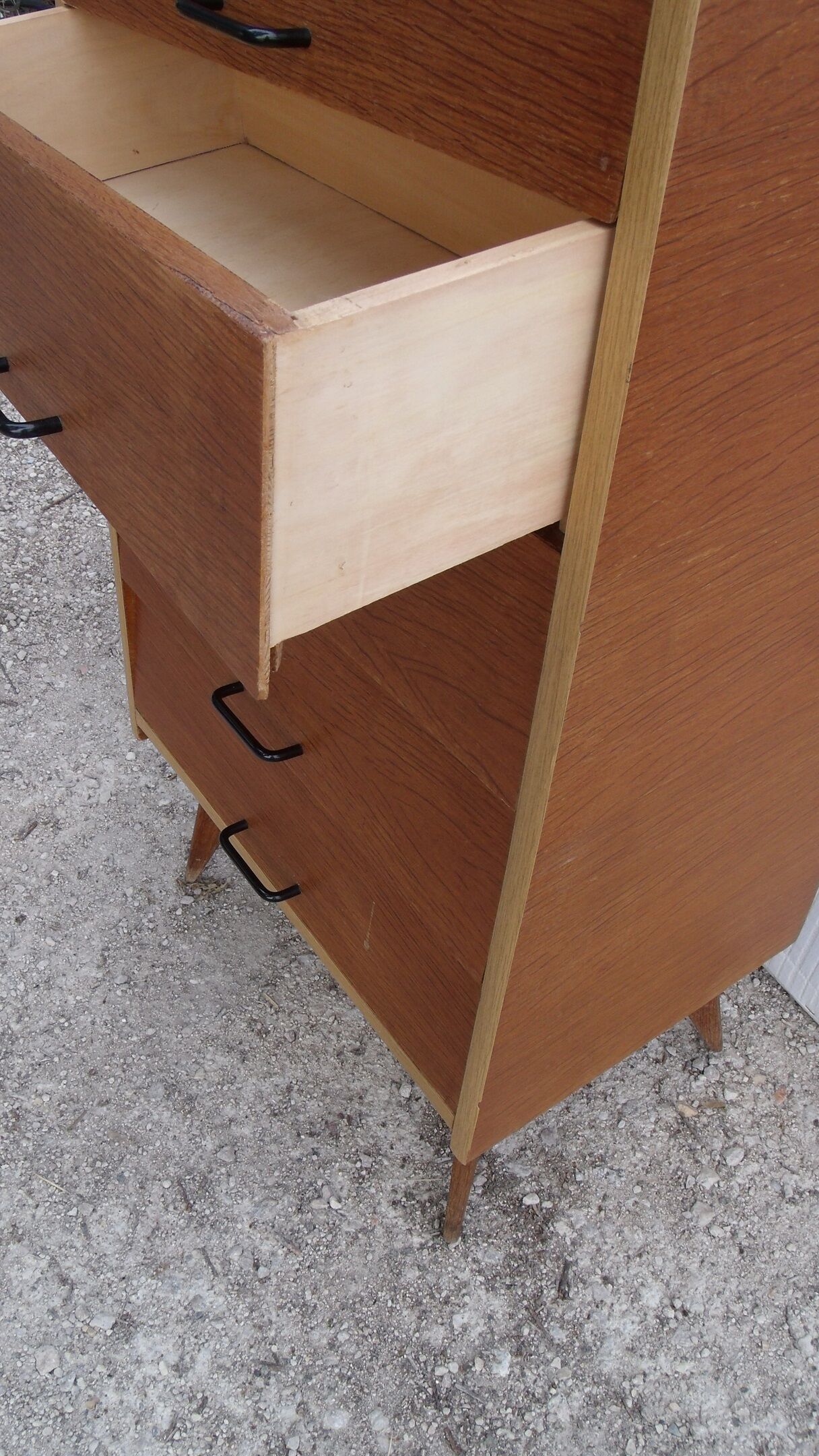 Vintage chiffonnier 1950 feet compass