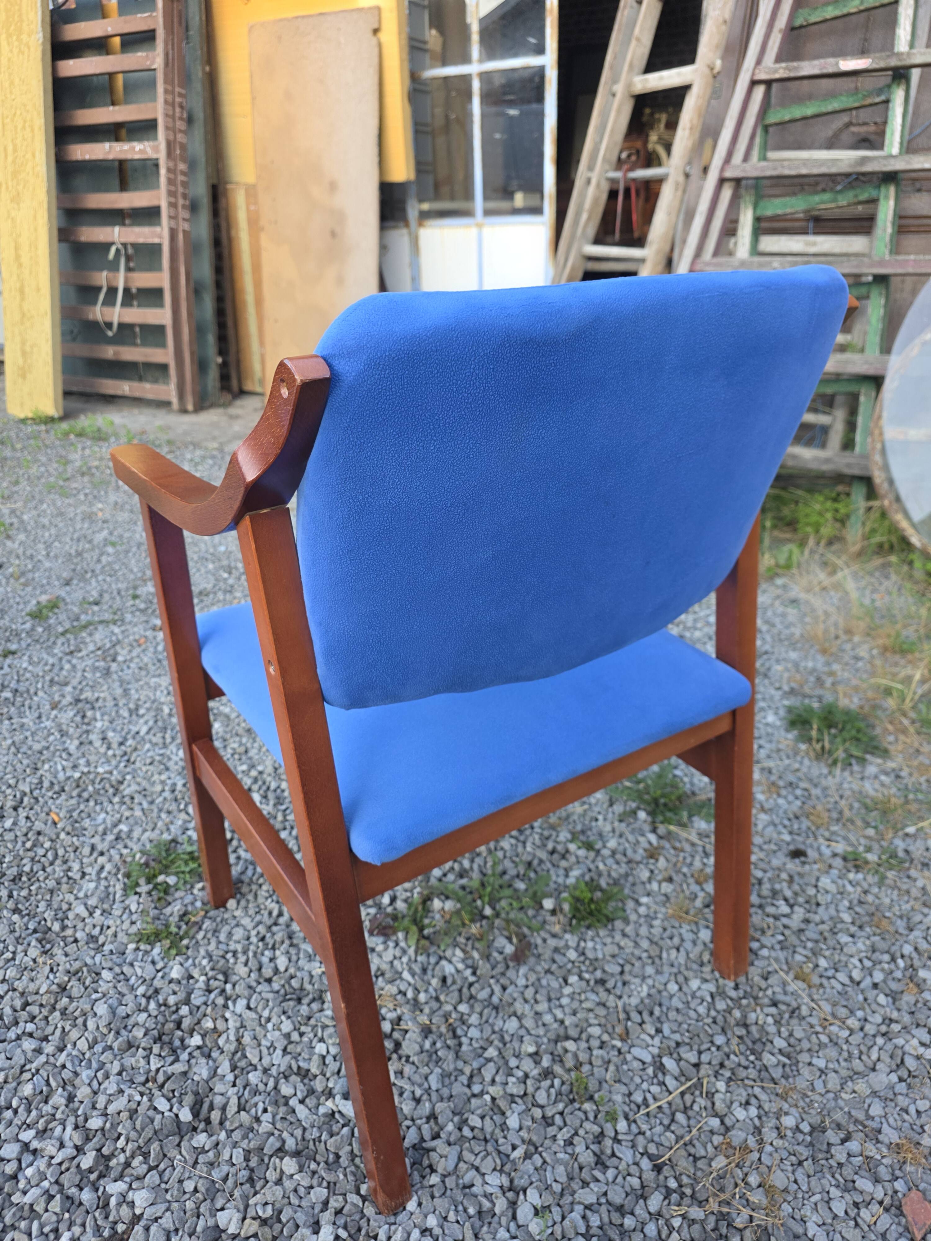 Scandinavian style armchair + velvet footrest