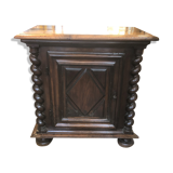 Superb walnut confectioner of the Louis XIII period Mid-XVII