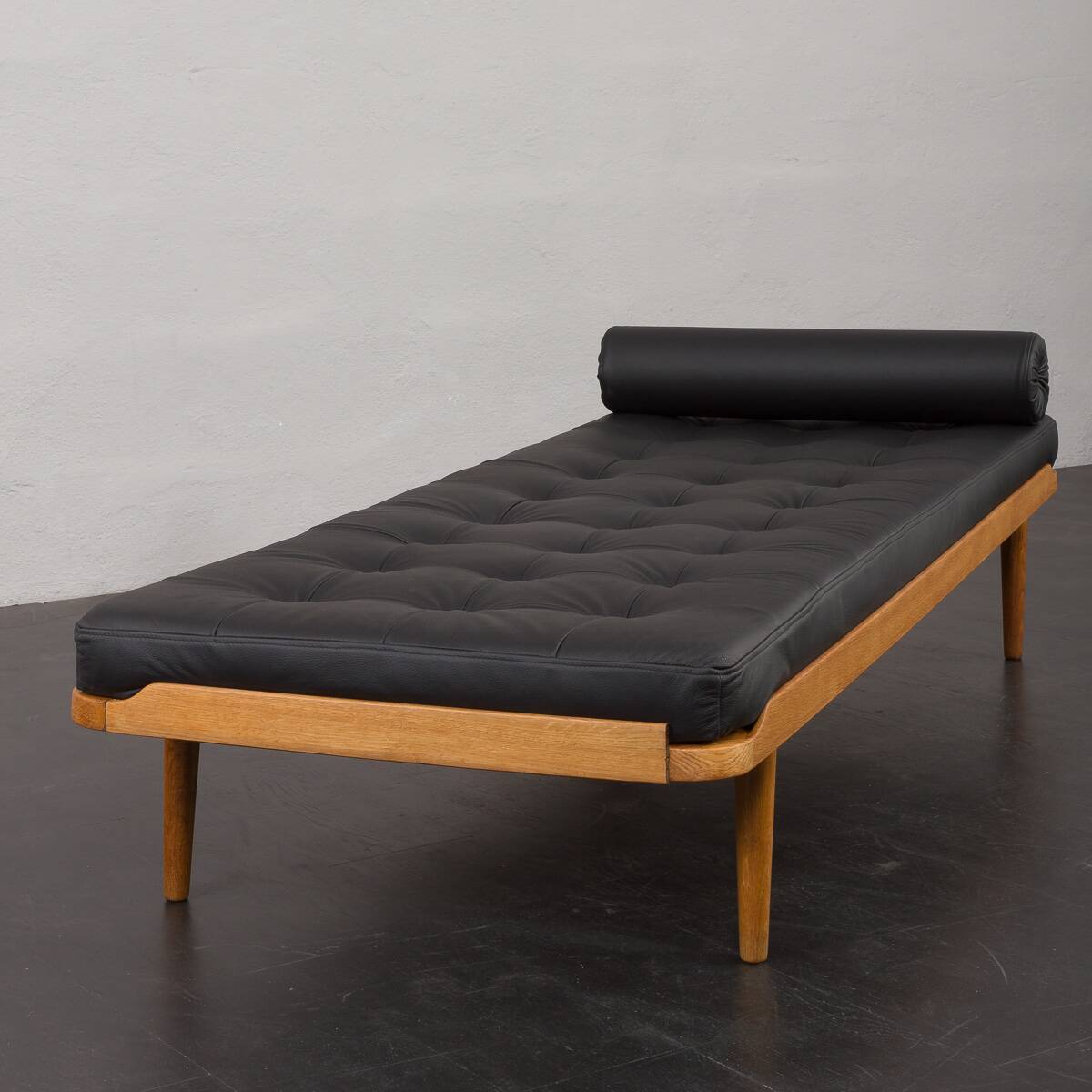 Danish mid century solid oak daybed in black leather, 1960s