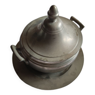 Tin tureen