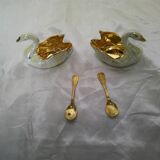 Swan salt and pepper shaker set
