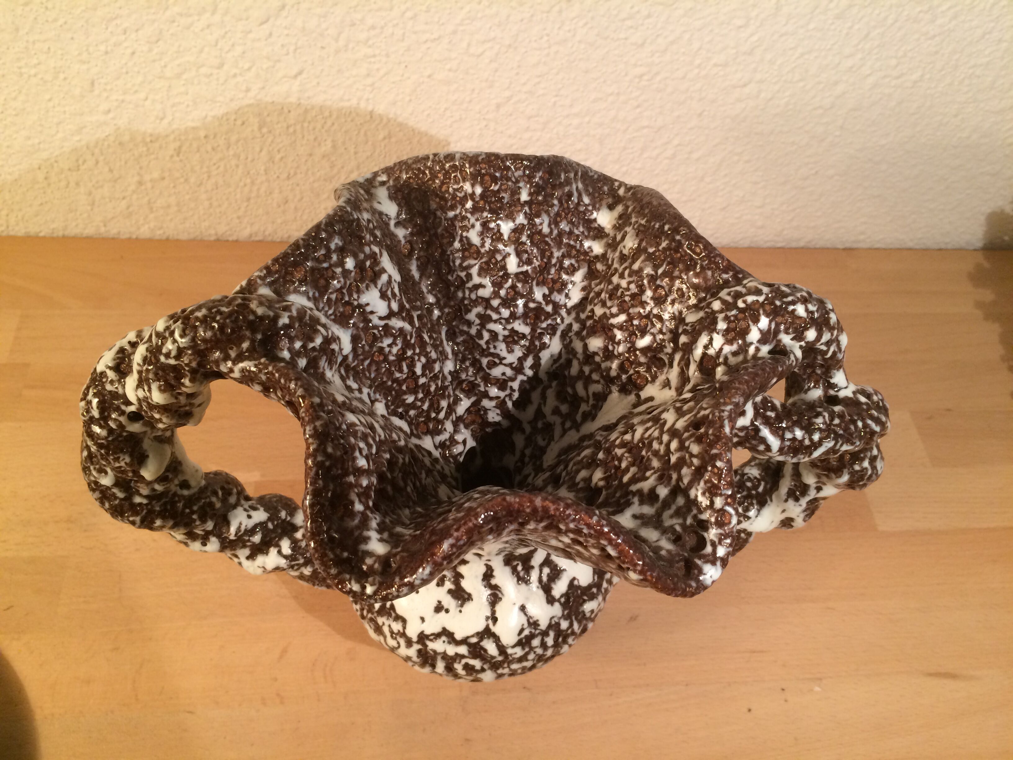 Marius Giuge vase in Vallauris, fat lava ceramic